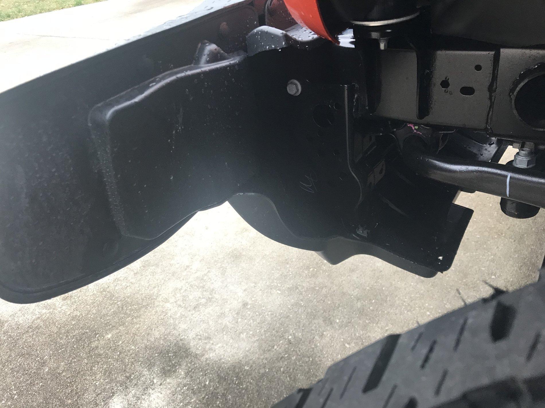Jeep Gladiator New Sport S - rethinking lift.  Would like input on 33s/34s on stock height (level or no?) IMG_1112