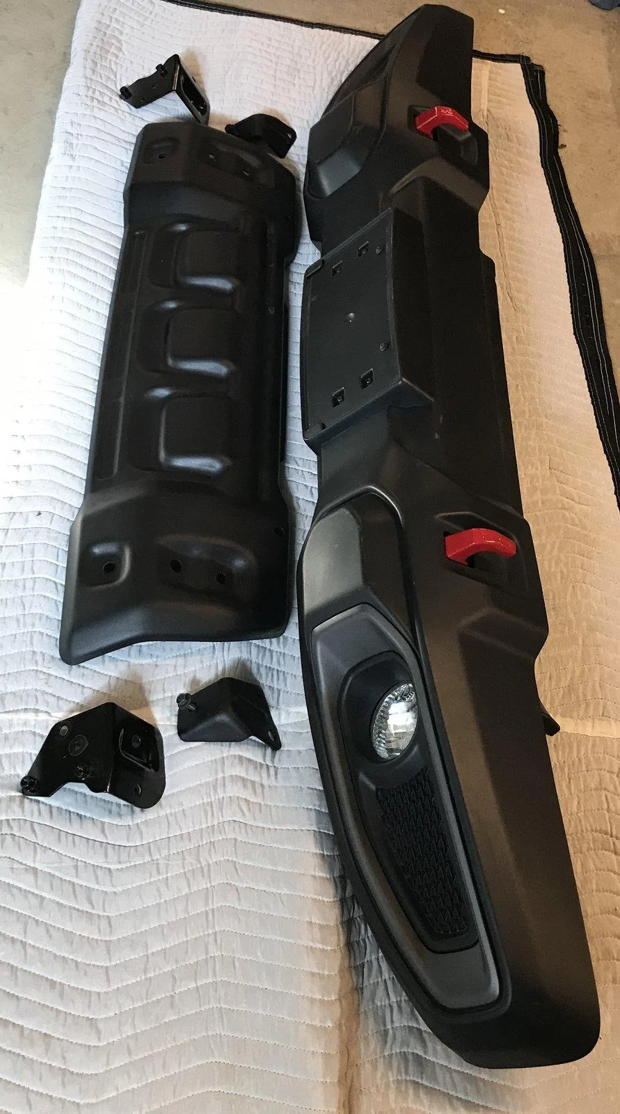 Jeep Gladiator Rubicon front bumper with lights and skid plate $200 IMG_9782