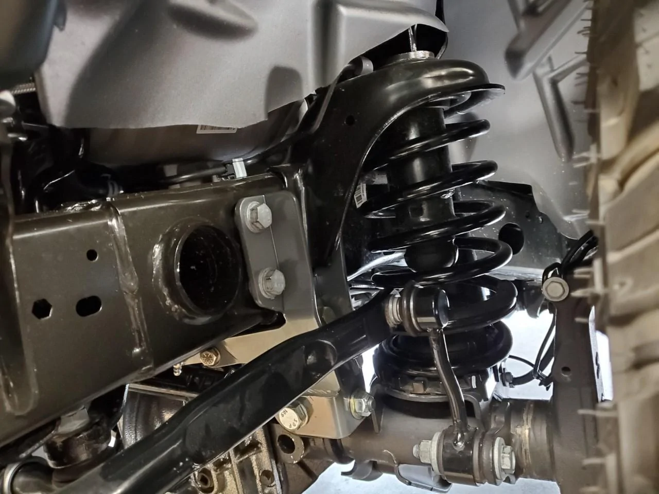 Jeep Gladiator Harold's Sting Gray JTR Build synergy1