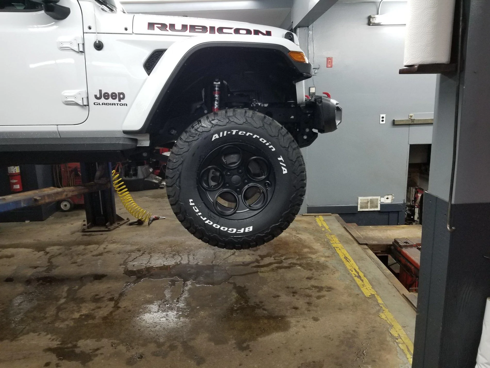 Jeep Gladiator AEV Savegre JL/JT wheels? 20200213_151447