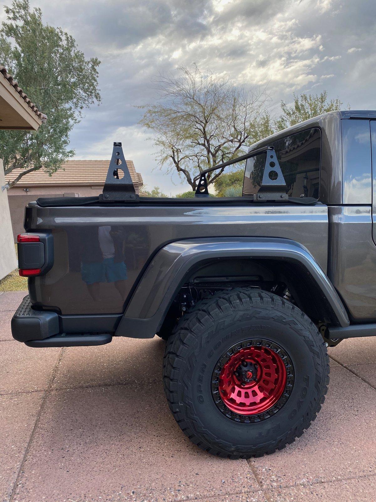 Jeep Gladiator Death Valley 2020 - A Gladiator's Exploration Trip BedRack - 6