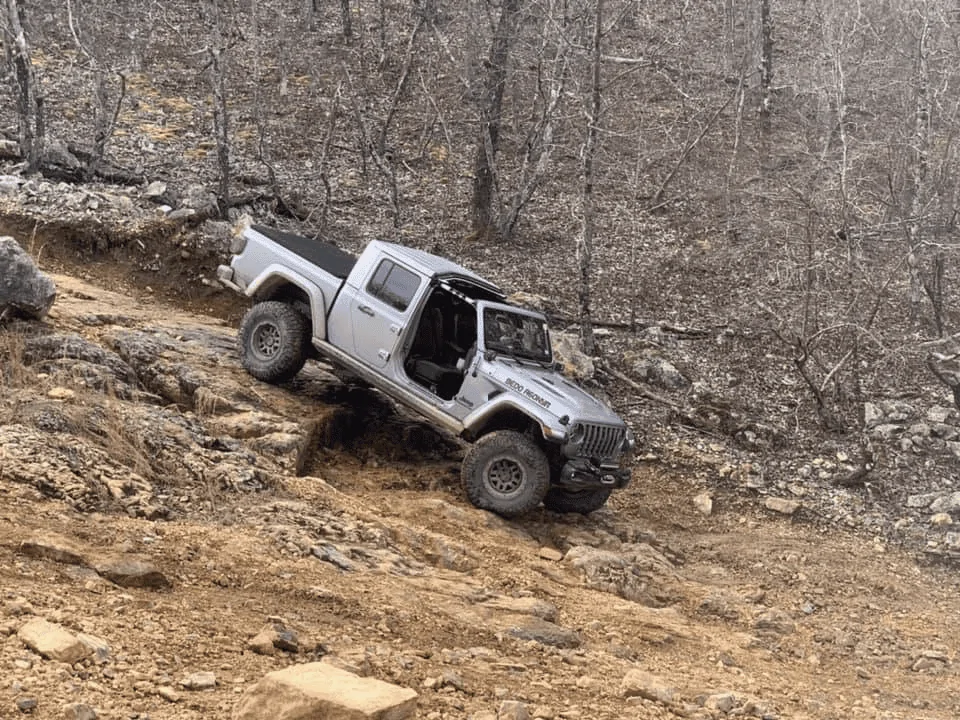 Jeep Gladiator See any Gladiators in the wild? upload_2020-2-20_12-51-11