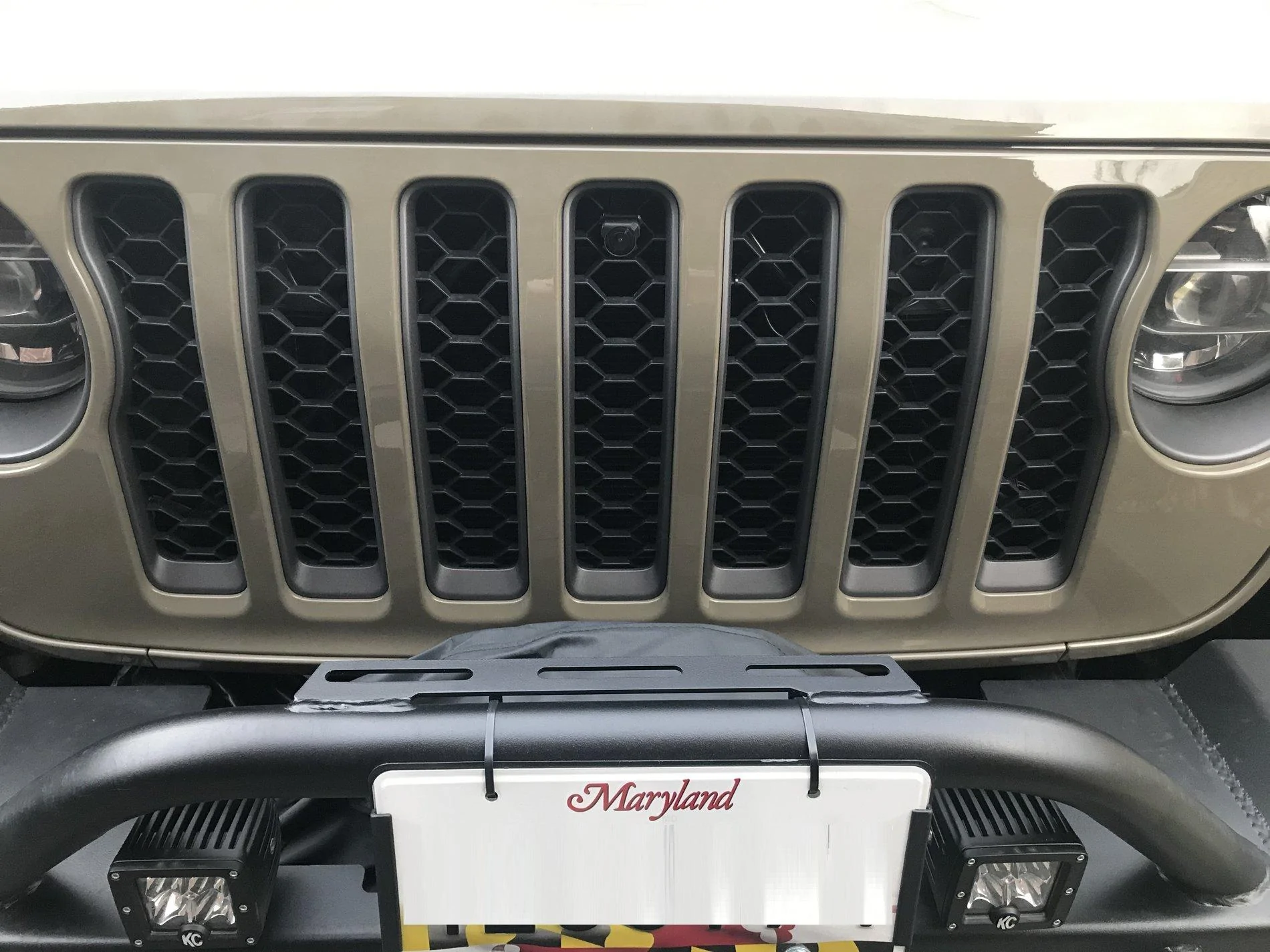 Jeep Gladiator Dealer installed TrailCam? IMG_0566 (1)
