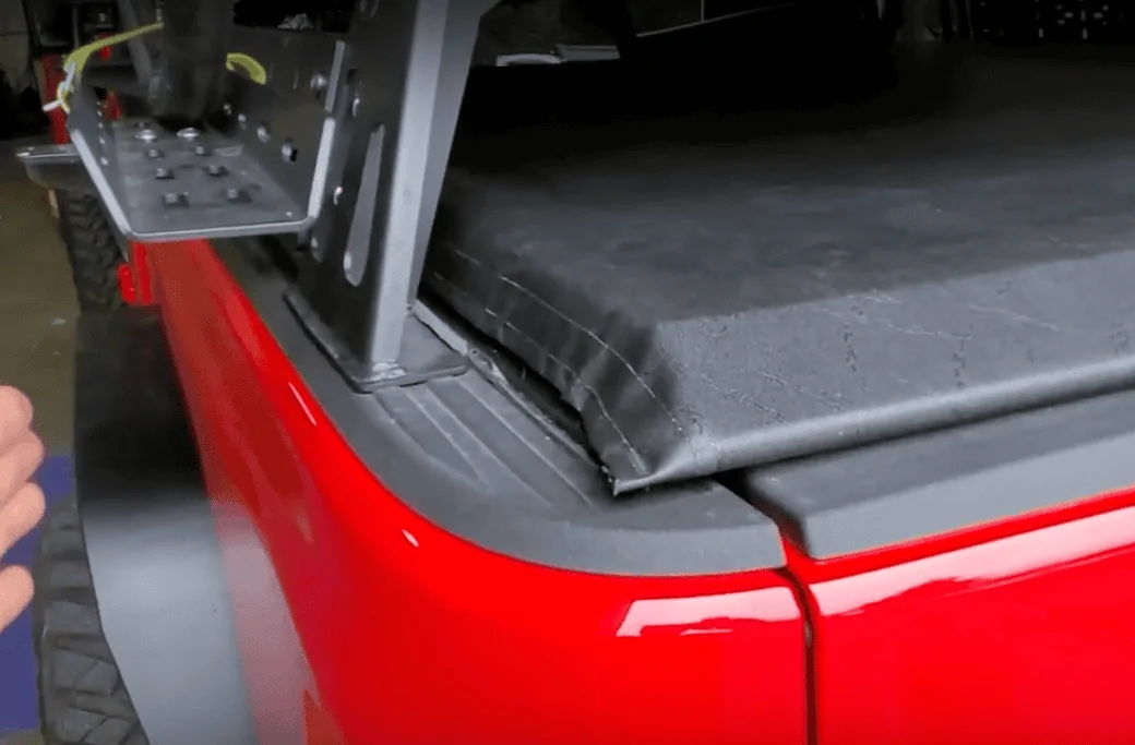 Jeep Gladiator Bed Rack and Roof Top Tents JCR Access Rail Installed 2
