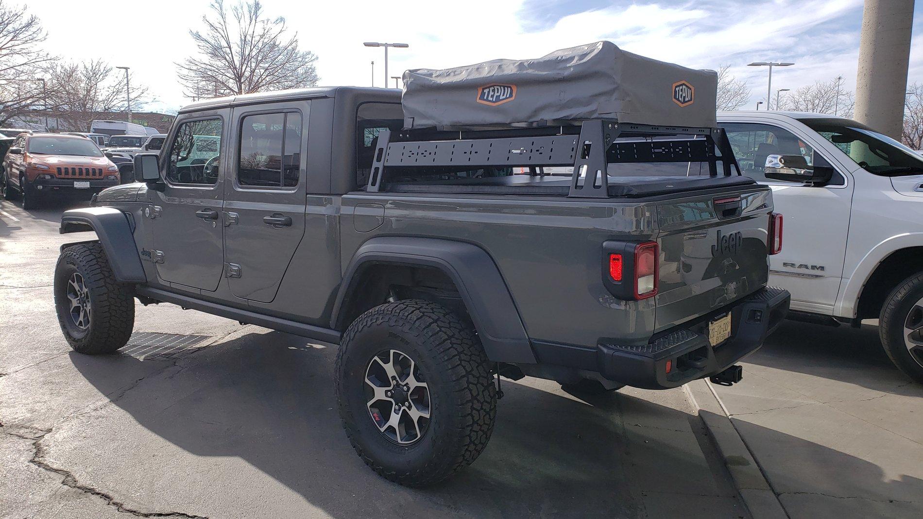Jeep Gladiator Lets see all those Gladiators with lifts and bigger tires! tent 1