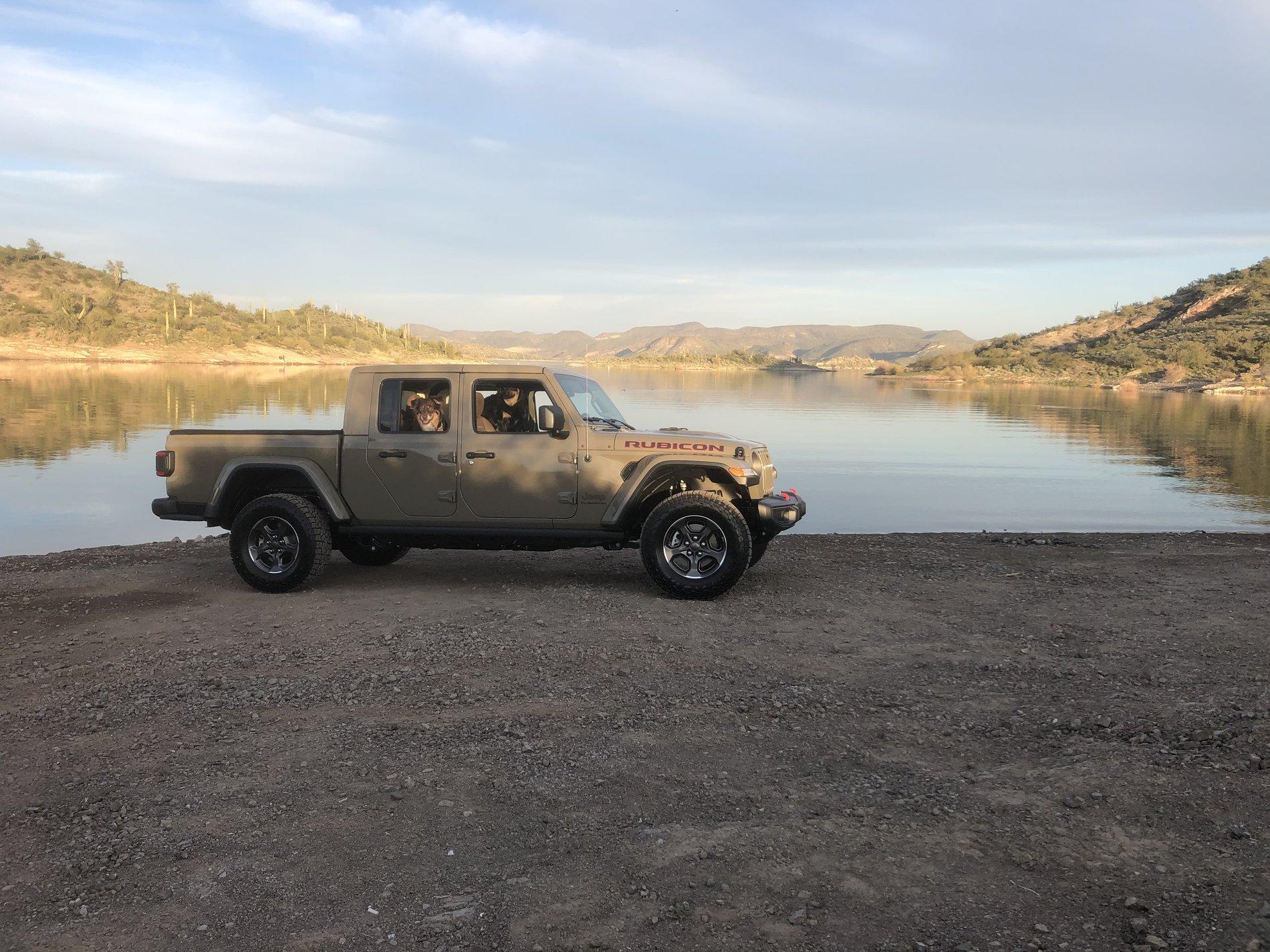 Jeep Gladiator GATOR Gladiator JT Club 09587DF8-8D61-4DF1-9571-1A702559471E
