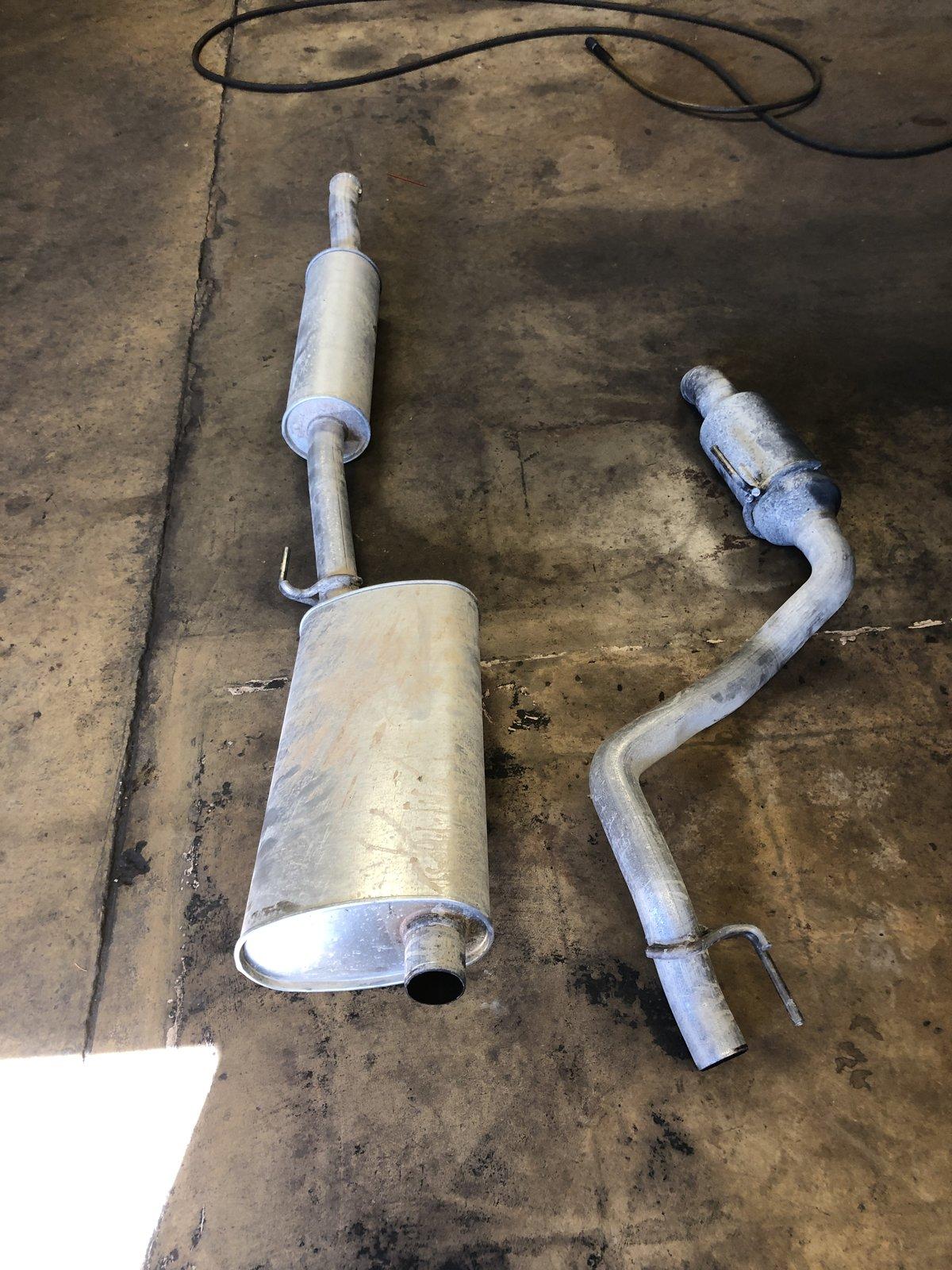 Jeep Gladiator Stock exhaust - $1 F91A0FFF-7177-4436-9EB4-35053C30E0FE