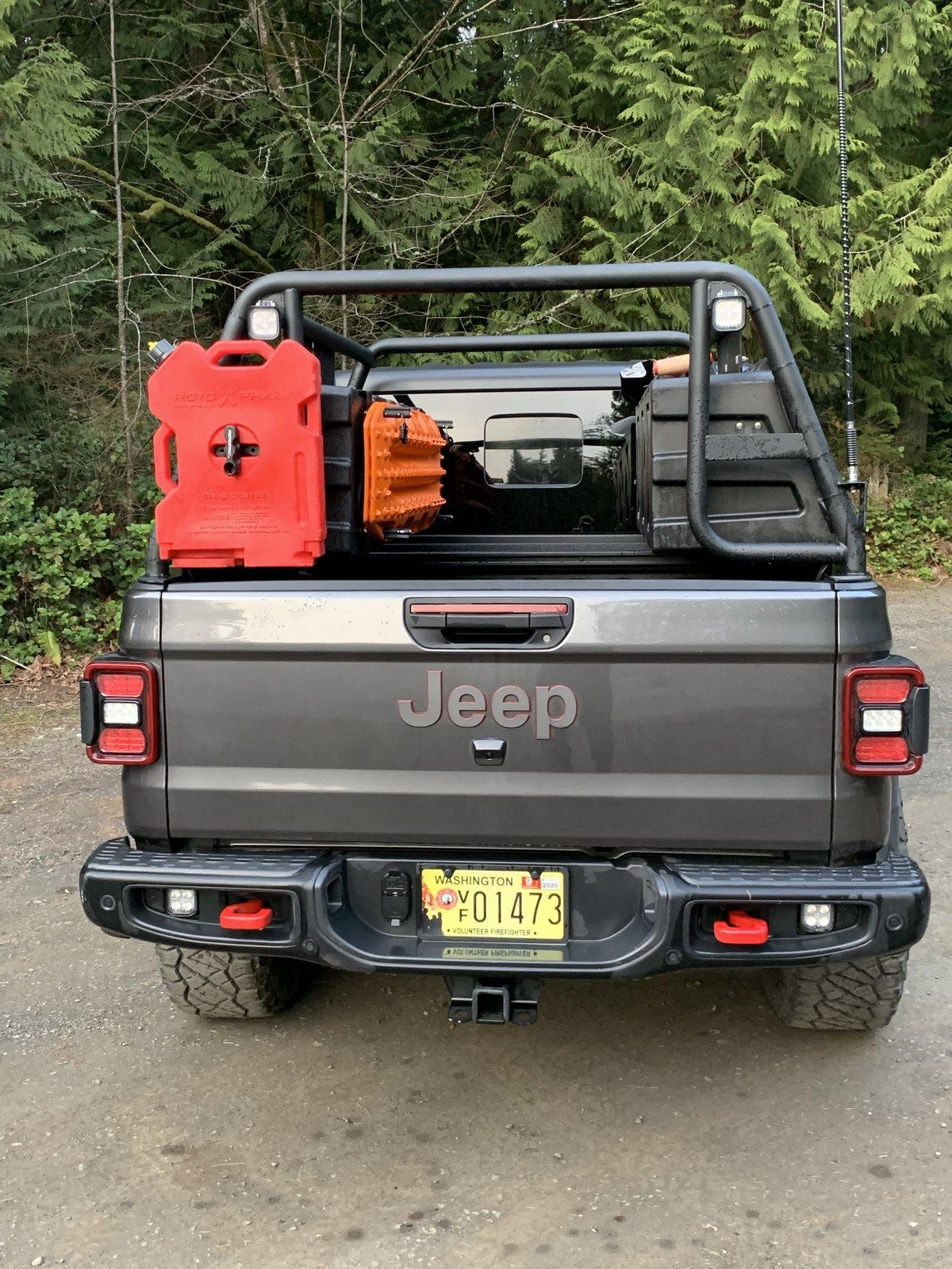 Jeep Gladiator Rogue Ironworks Bedrack IMG_0305 (1).JPG