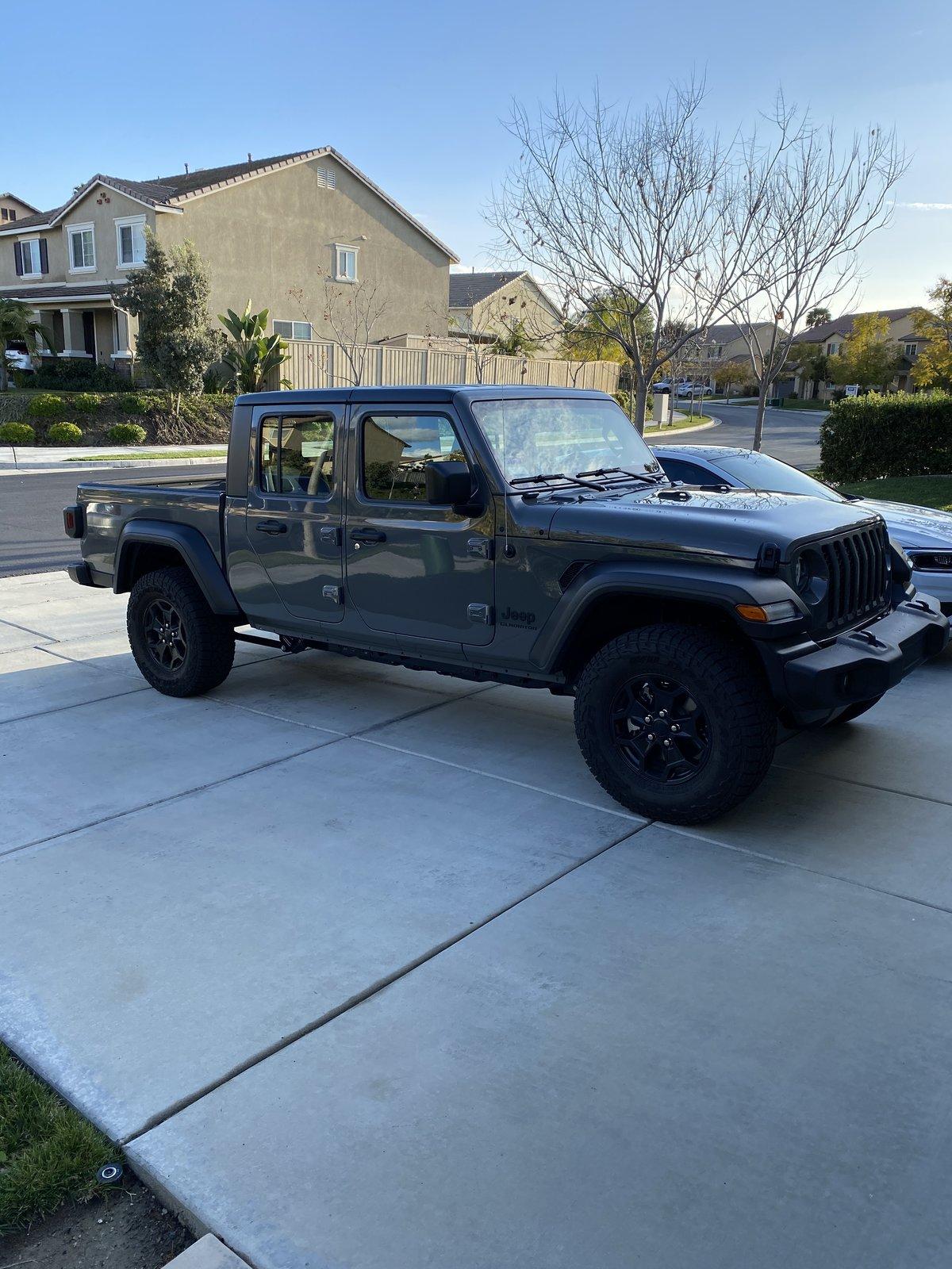 Jeep Gladiator Rim/Tire advice for base Sport M/T 2D9E7596-AFB2-4F80-B52F-EB43218A4A60