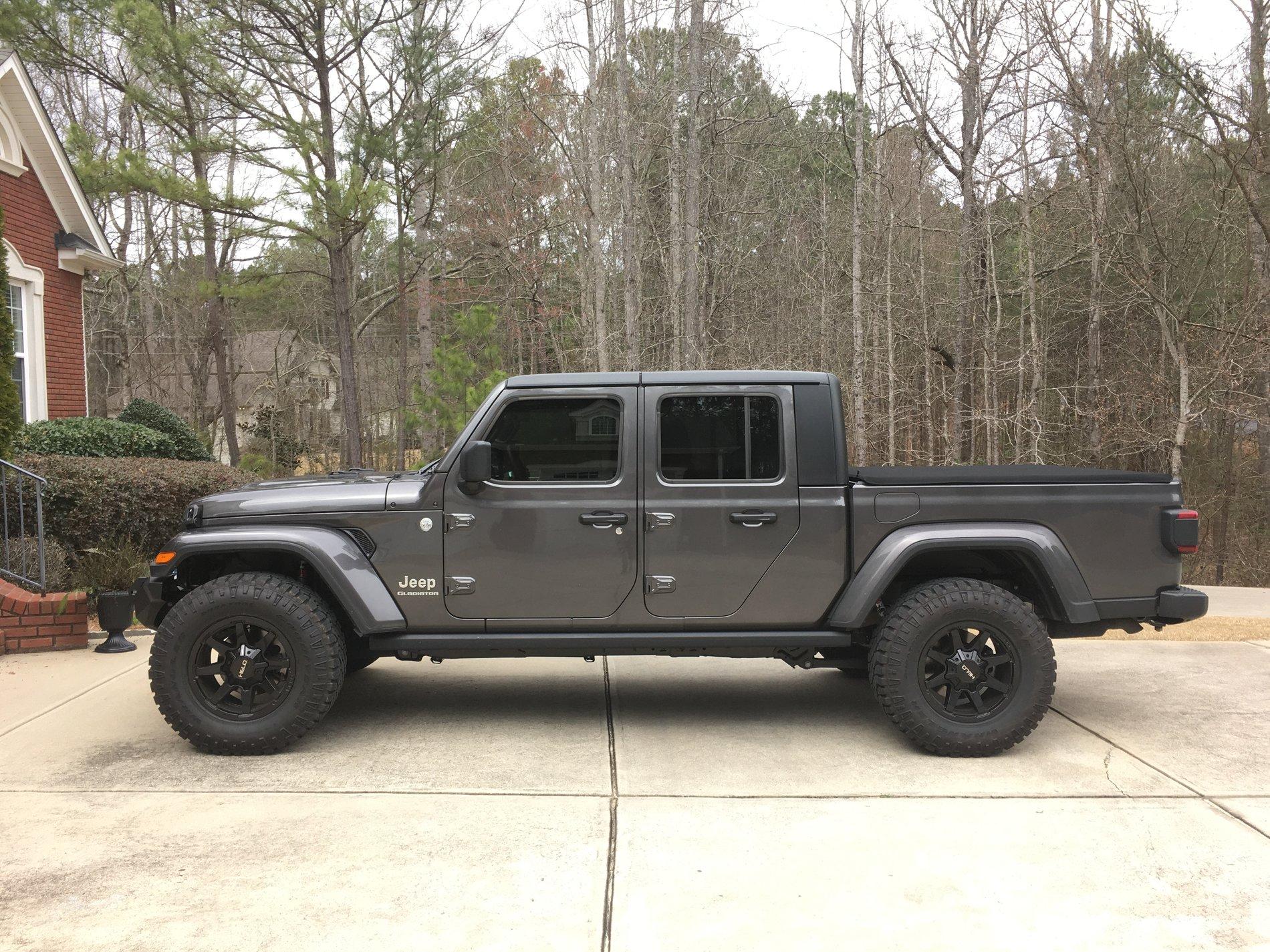 Jeep Gladiator The Overcon 636DC049-7754-4C32-98E5-3D60380E6361