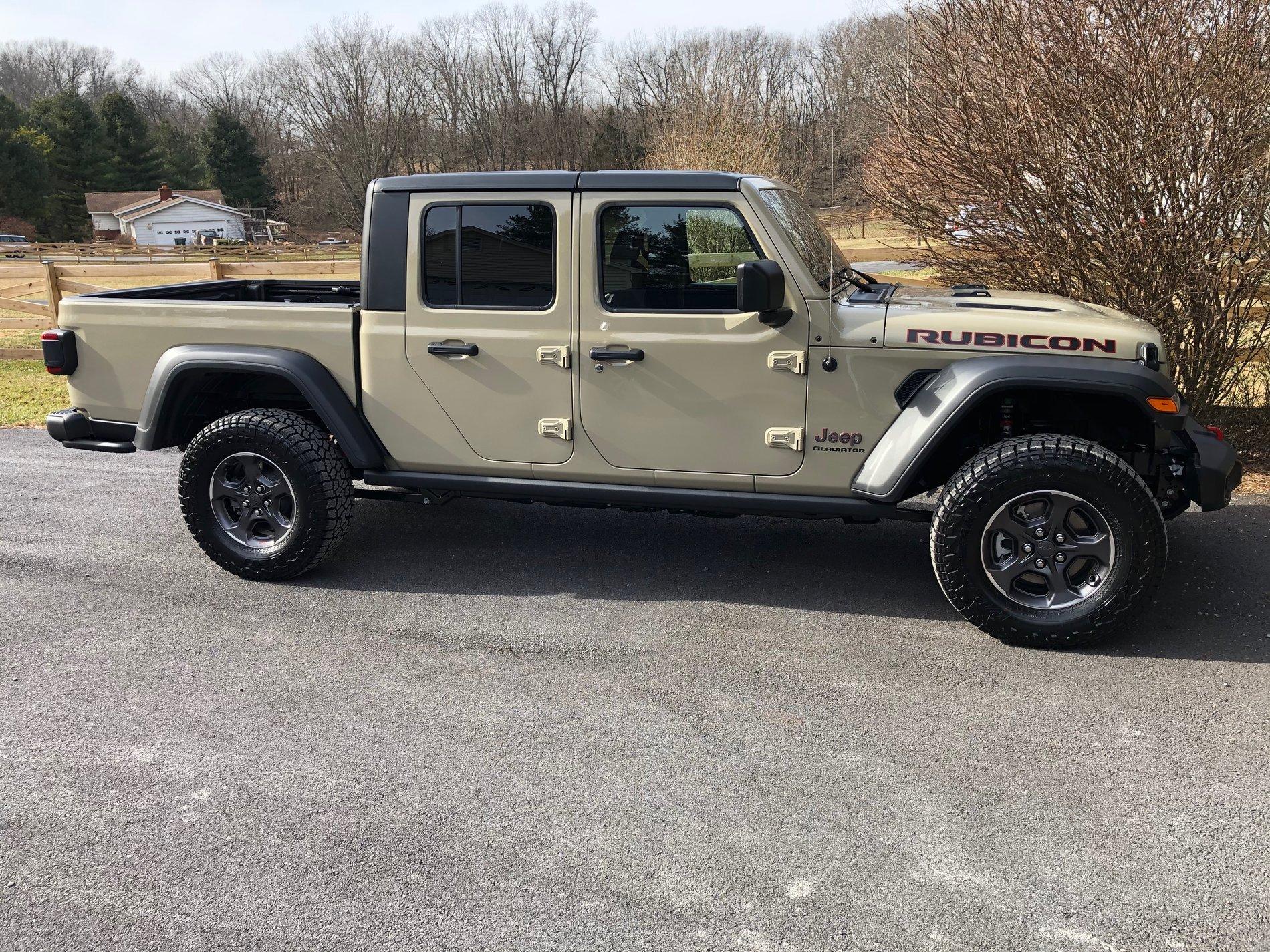 Jeep Gladiator Took Delivery of Your JT? Sign in Here! IMG_0243