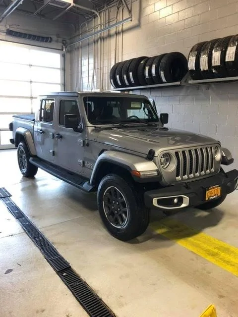 Jeep Gladiator Took Delivery of Your JT? Sign in Here! 74136985-FD73-4BA8-92CC-4671368CCD1C