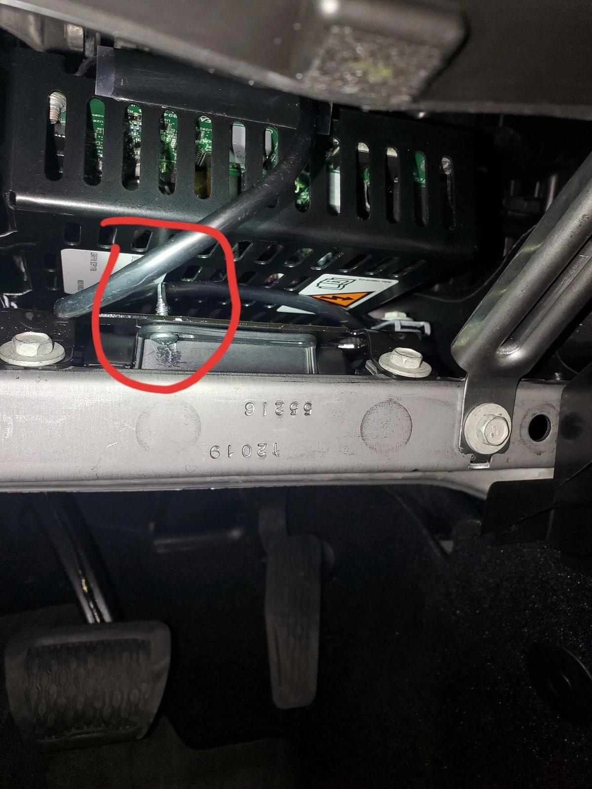 Jeep Gladiator Redarc towing install 20200224_202739