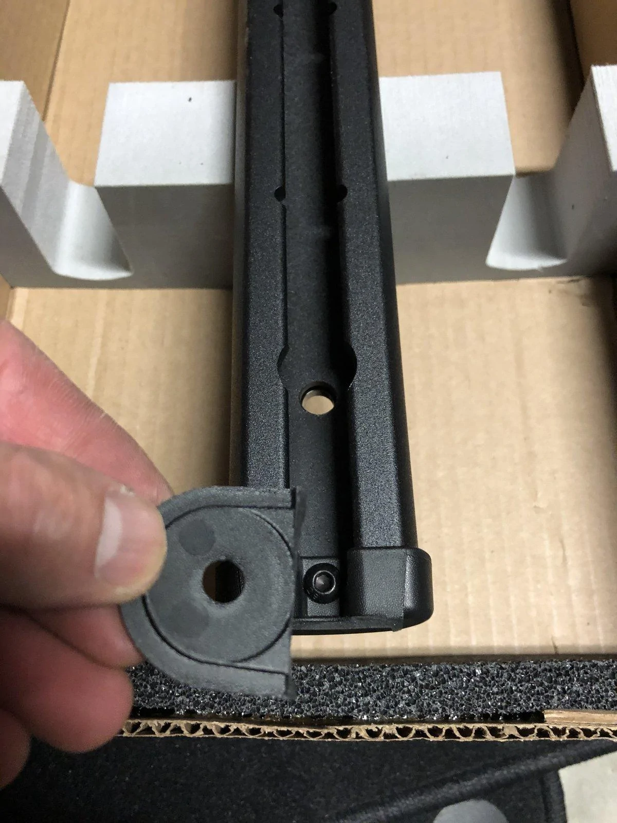 Jeep Gladiator Mopar bed rail system is garbage 0F380C16-CB84-4F08-94A0-FDD91DE143B7