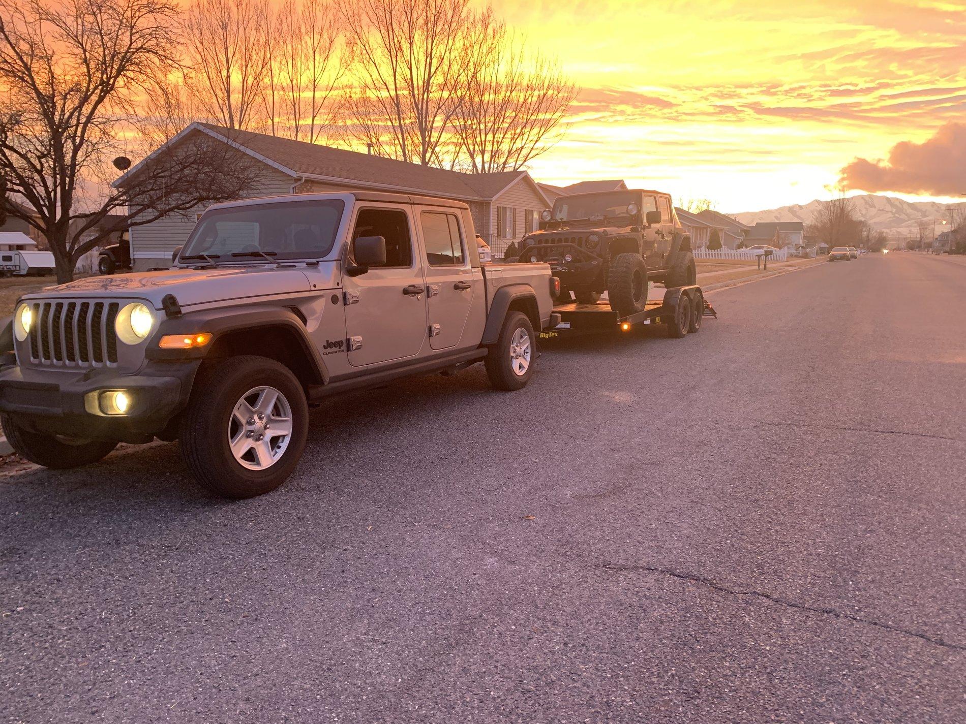 Jeep Gladiator After how many days of ownership do you still stare at your Truck? 19786342-6822-49DC-A5E2-B470BAB5EF62