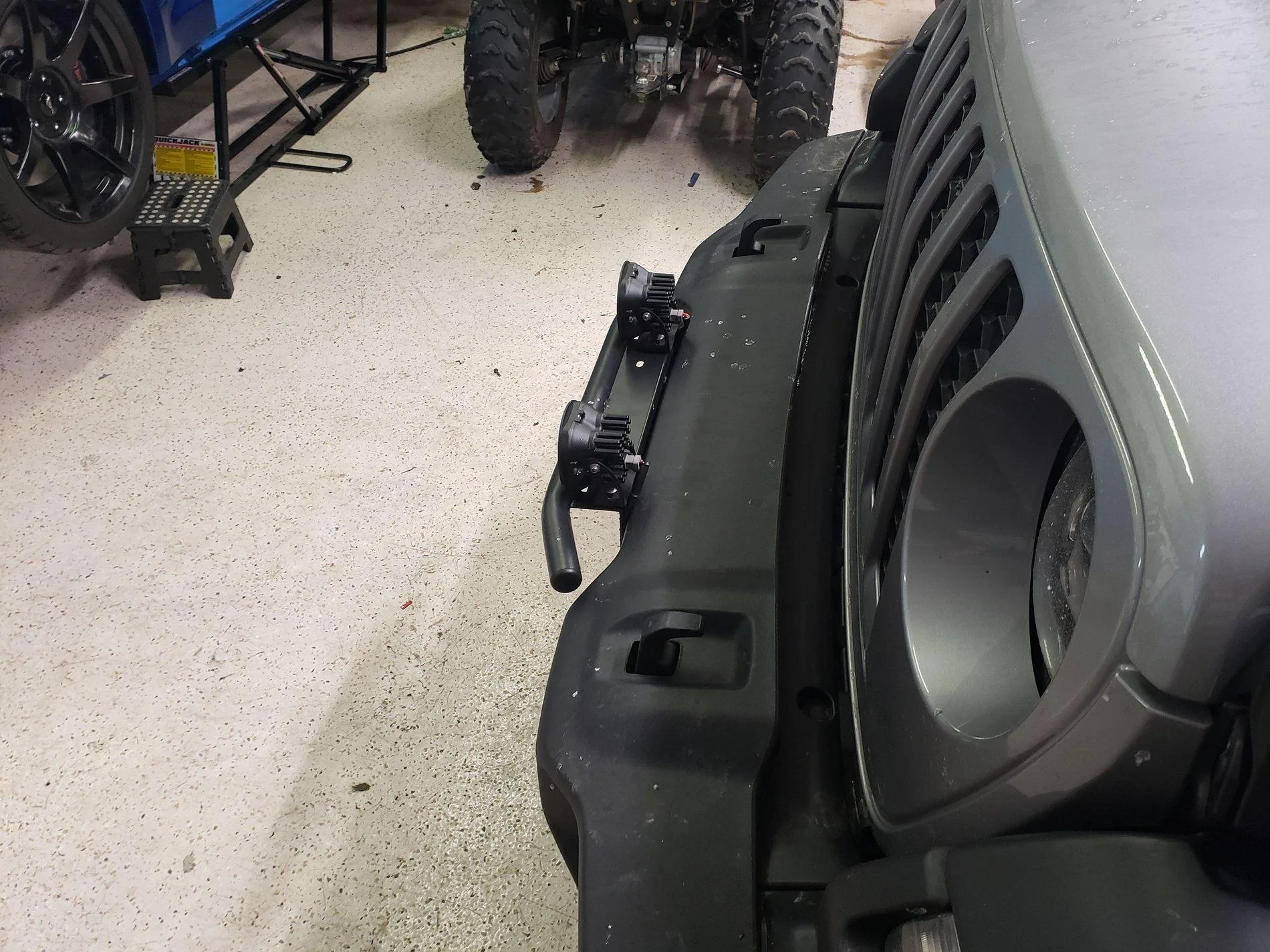 Jeep Gladiator Amber Driving lights! Yes Please! 20200213_185019