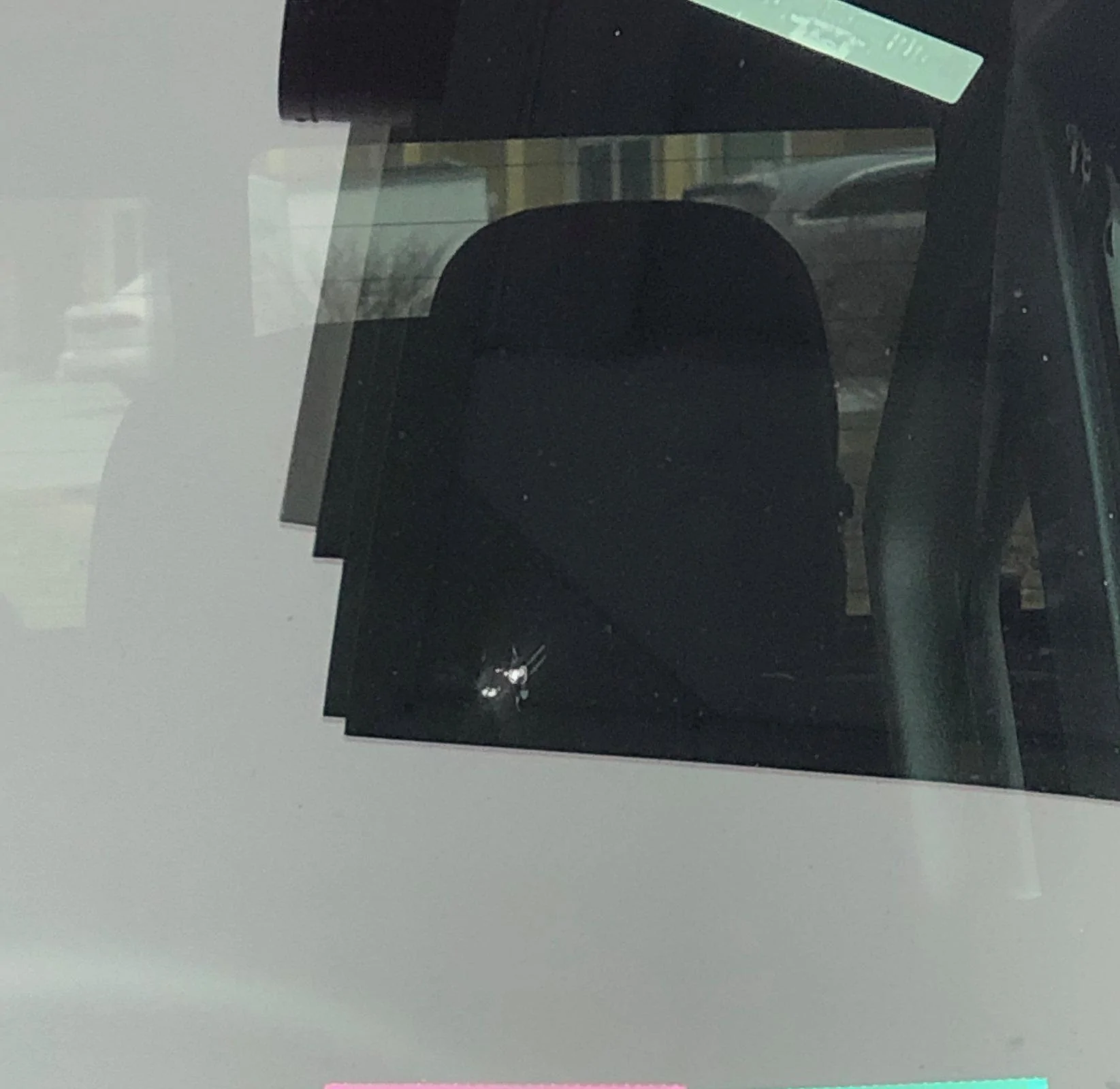 Jeep Gladiator Joined the Gladiator cracked window club IMG_2400