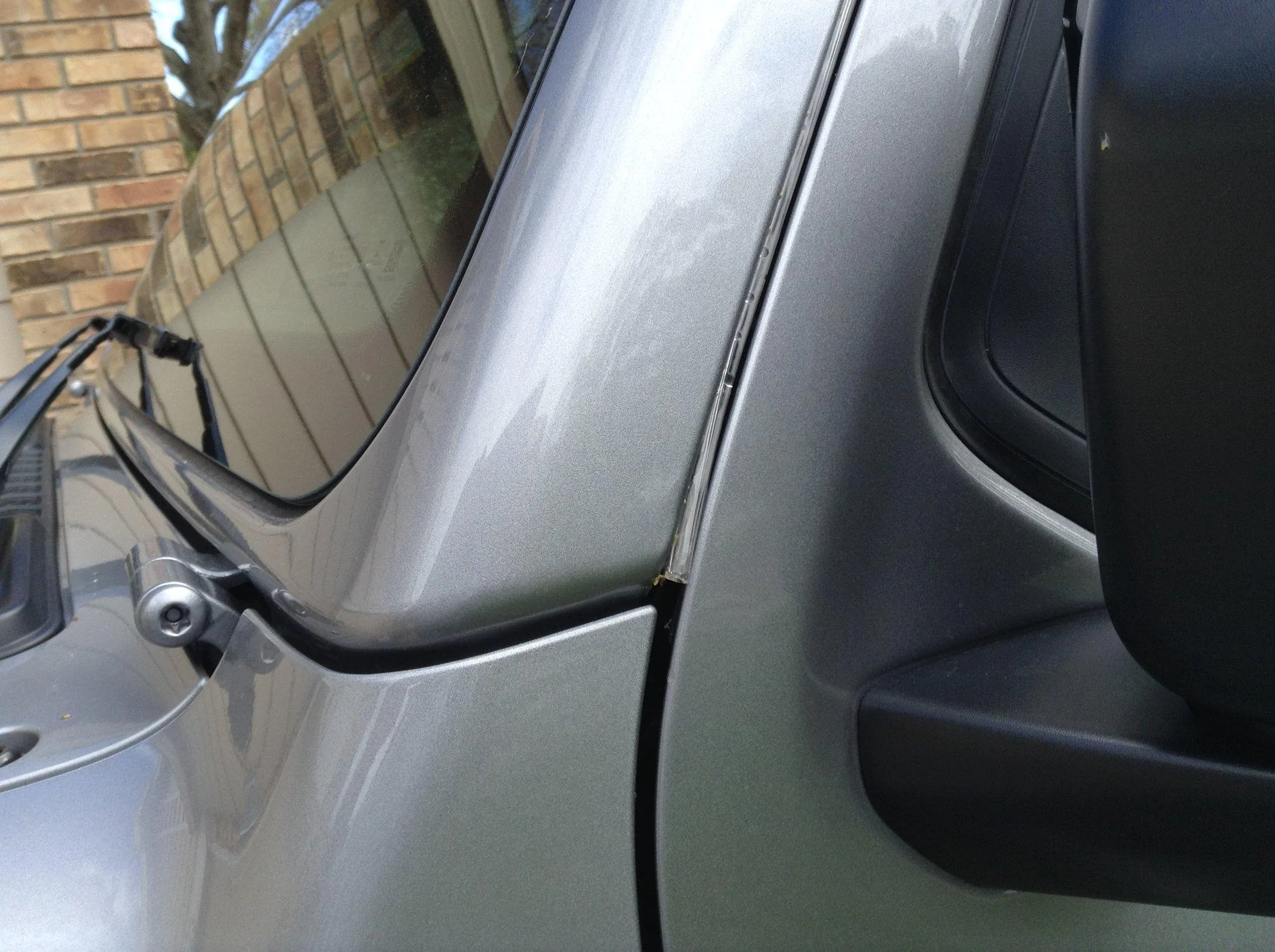 Jeep Gladiator DIY Writeup: The FIX for the drip rail water leaking that anyone can do IMG_0004