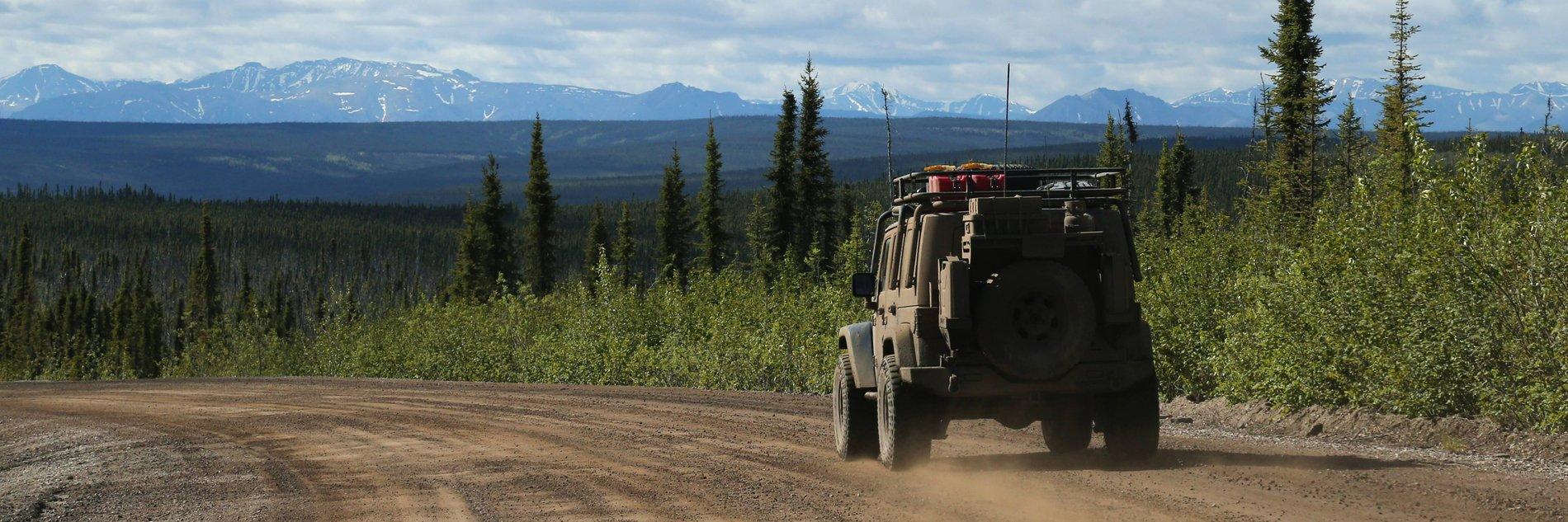 Jeep Gladiator Anecdotal information (RotoPax 4 Gallons) Alaska Trip, May-Jul 16, Ray's Pics, 1_5814, Mark's Jeep on Dempster Highway