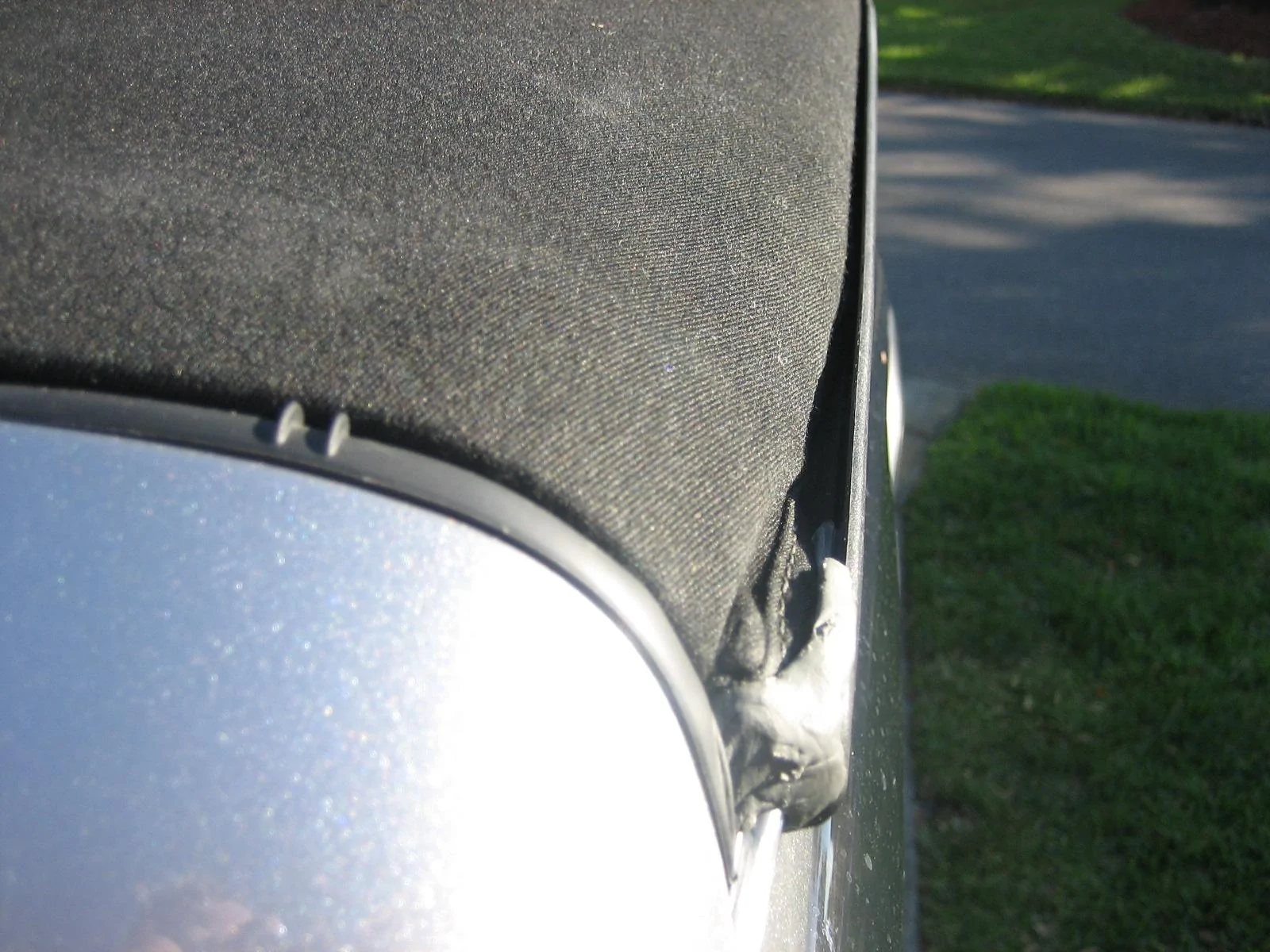 Jeep Gladiator DIY Writeup: The FIX for the drip rail water leaking that anyone can do IMG_0267