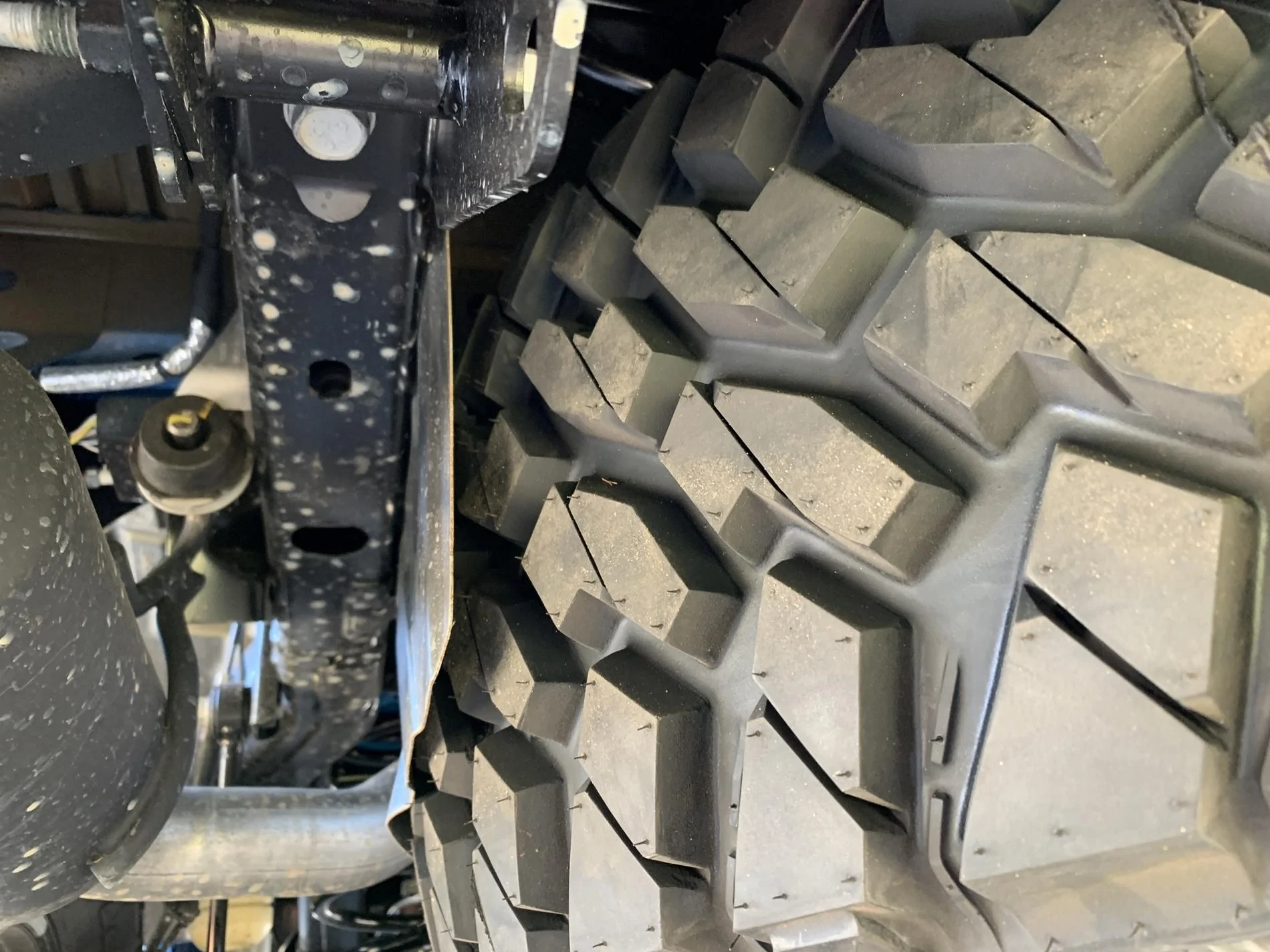 Jeep Gladiator 37” spare tire - list of tires that fit under the bed Pr12BPx