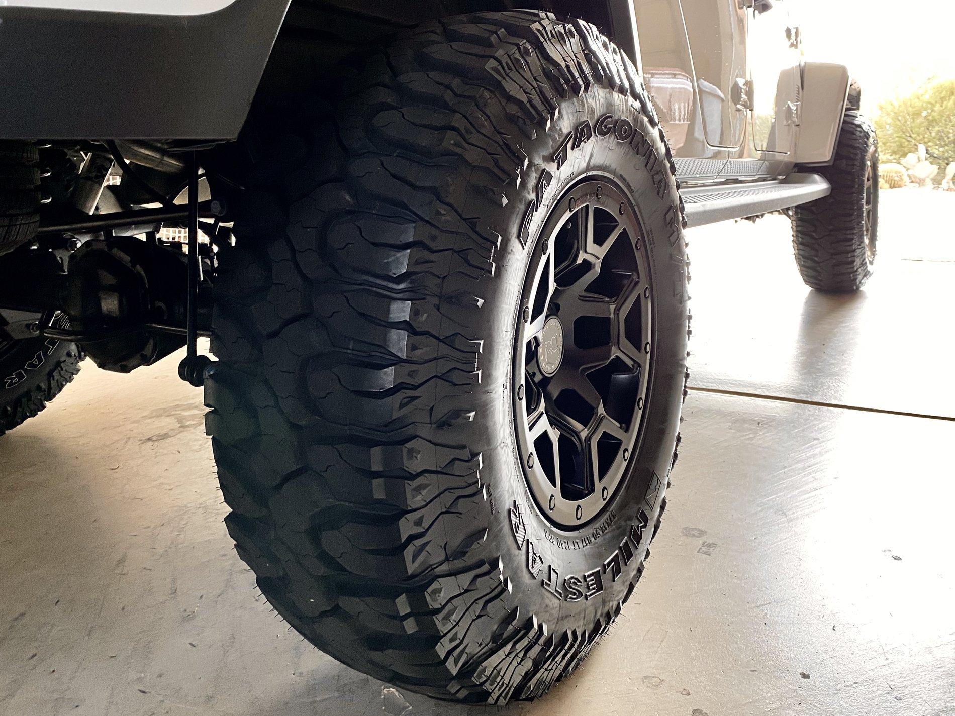 Jeep Gladiator What wheels are you putting on you JT? 238707F7-BE8E-4DF0-8C72-37EE50DCA969