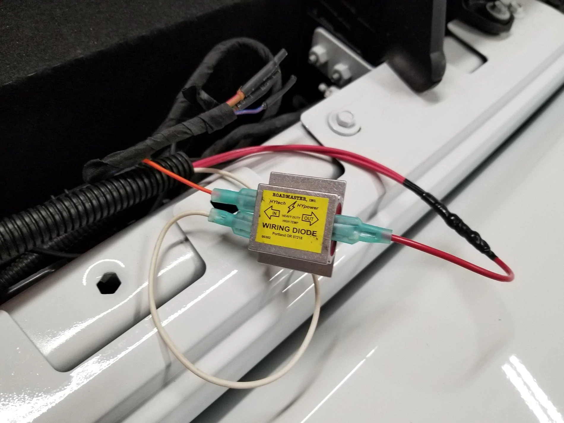 Jeep Gladiator Rigid LED Back up lighting - use of aux switches possible? 20200229_173926