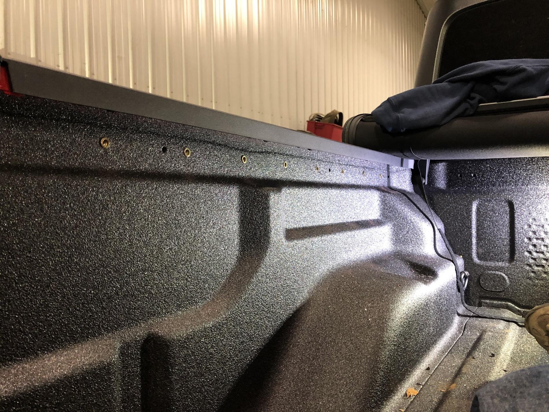 Jeep Gladiator Installing L track bLRTKUBItCJugduUJvQiXngiNpuu3rkLfkd5OQOT4sQuJyrsbUjF-NoFZKXlyyKfecPMhnq5lgrOCniis=w2494-h1870-no