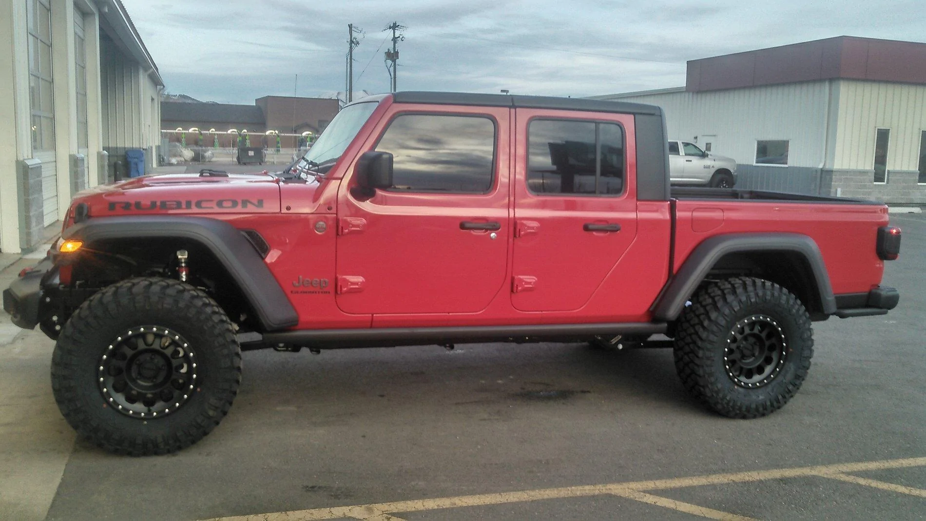 Jeep Gladiator FIRECRACKER RED Gladiator JT Club KIMG1554