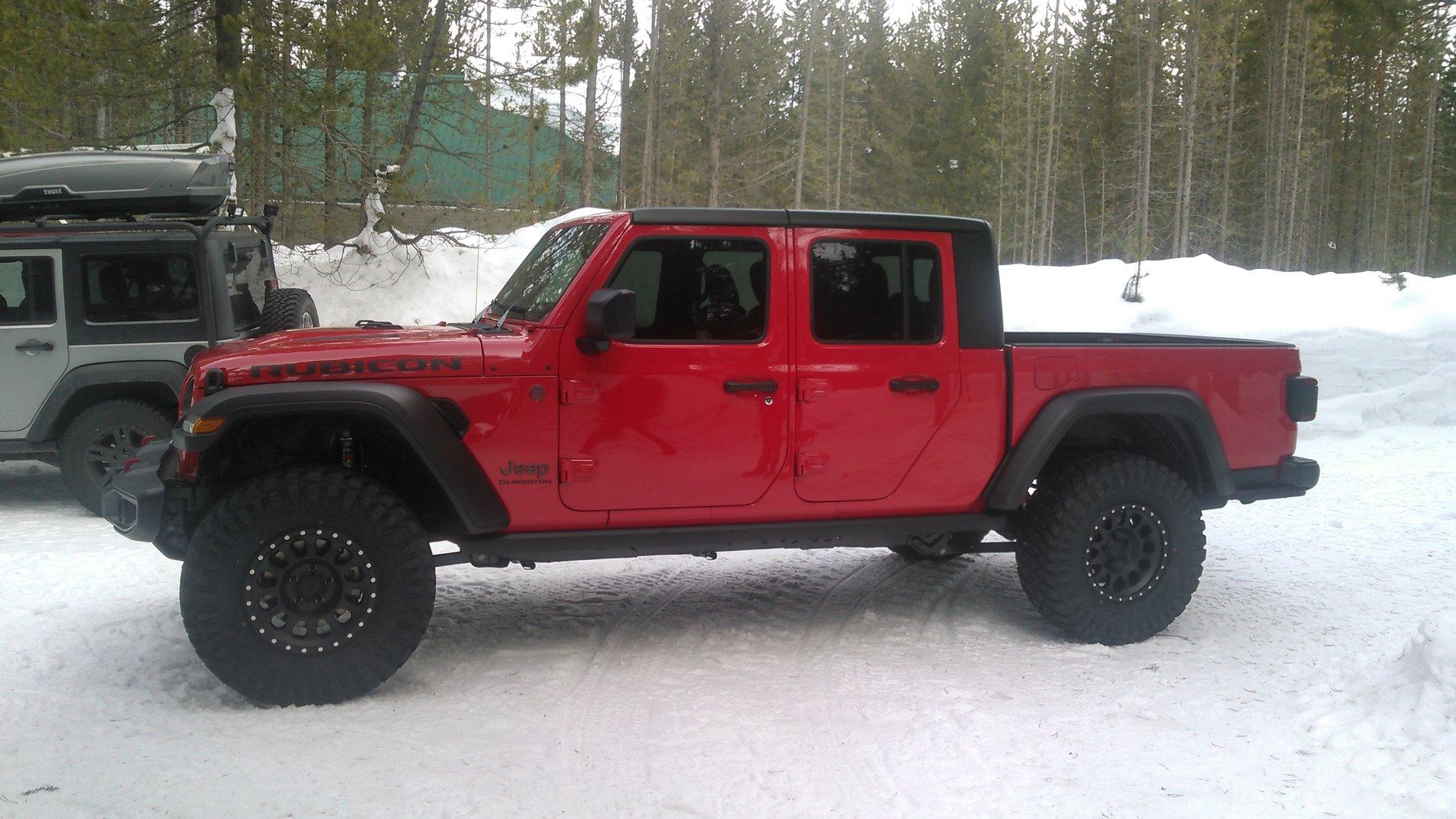 Jeep Gladiator FIRECRACKER RED Gladiator JT Club KIMG1558