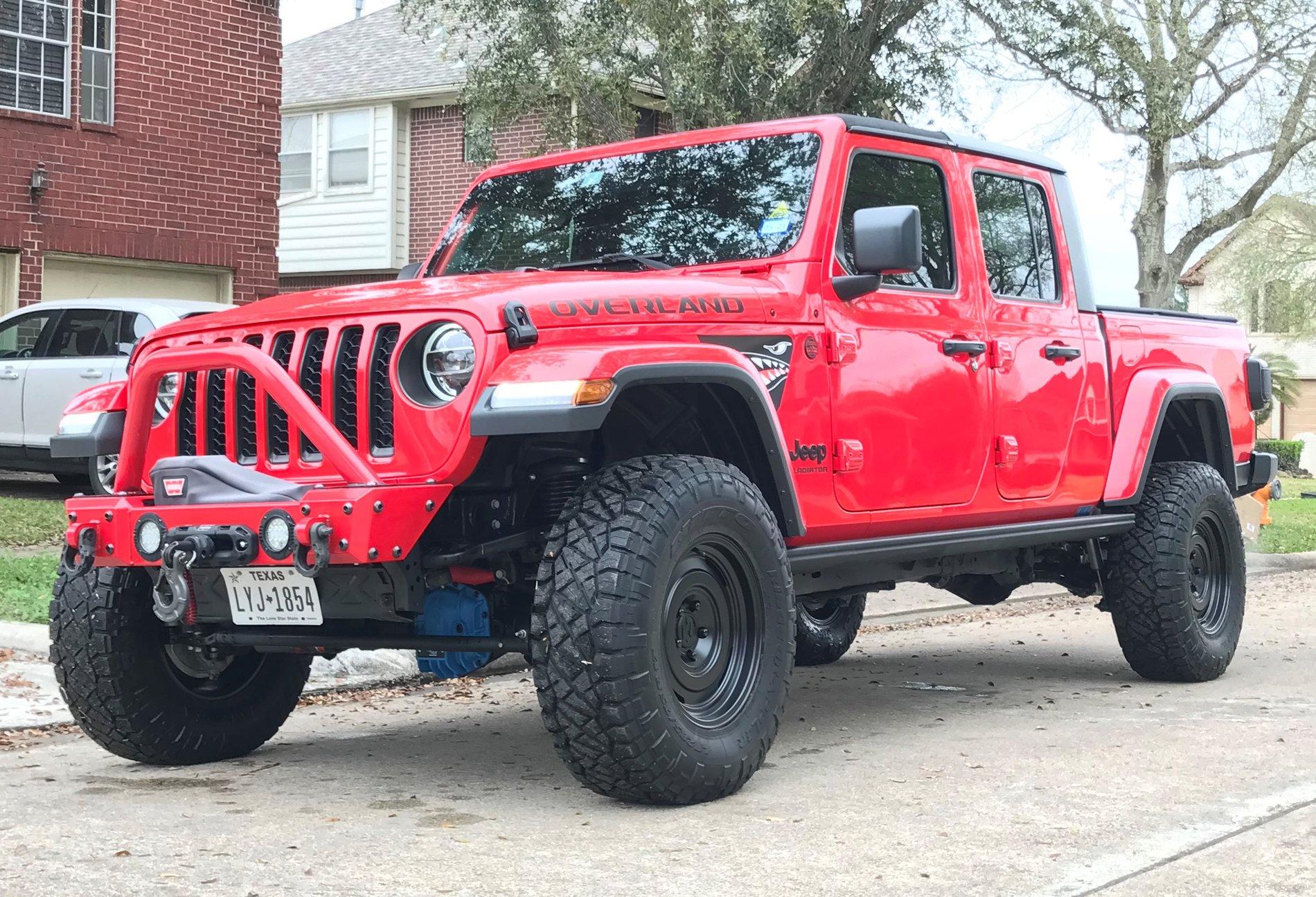 Jeep Gladiator Can anyone help locate this rim. It's exactly what I'm looking for. Analo
