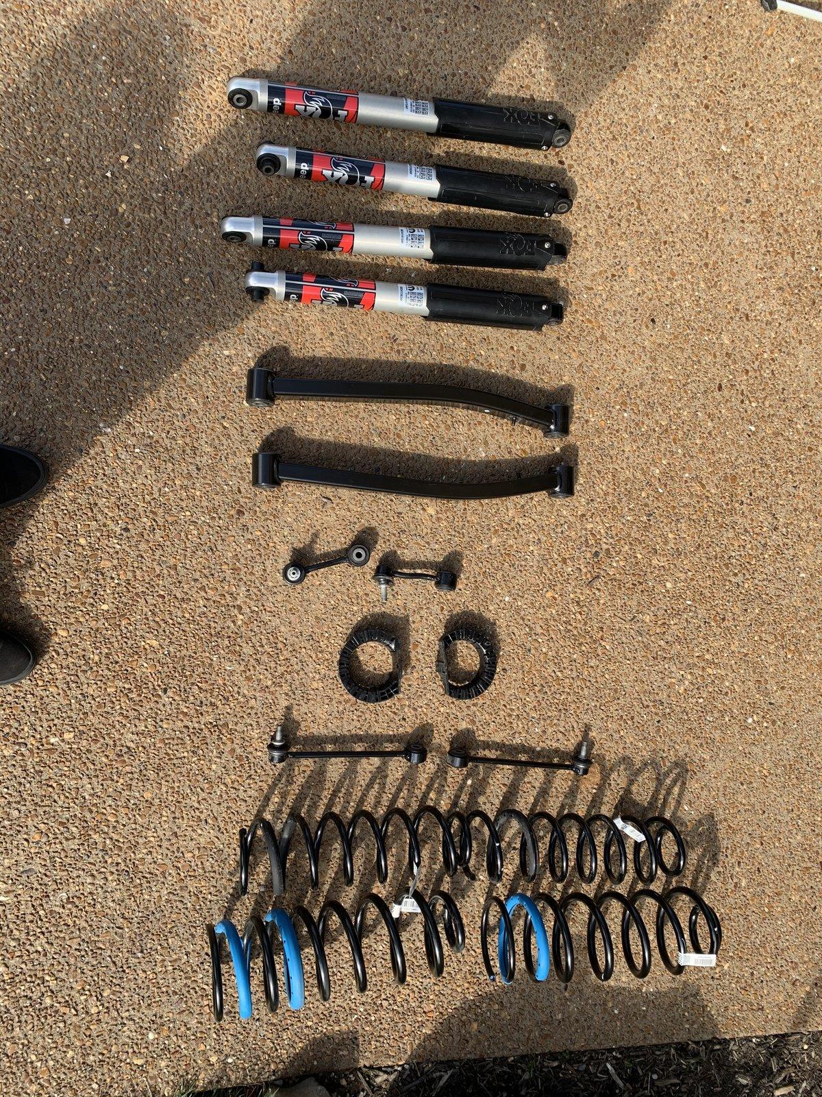 Jeep Gladiator Rubicon Suspension Take Off A3C59B0A-2918-4FF0-A607-24FE346AB39E