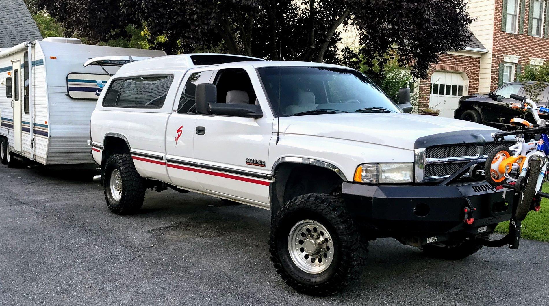 Jeep Gladiator Do we know when the Ecodiesel will be released? IMG_8629