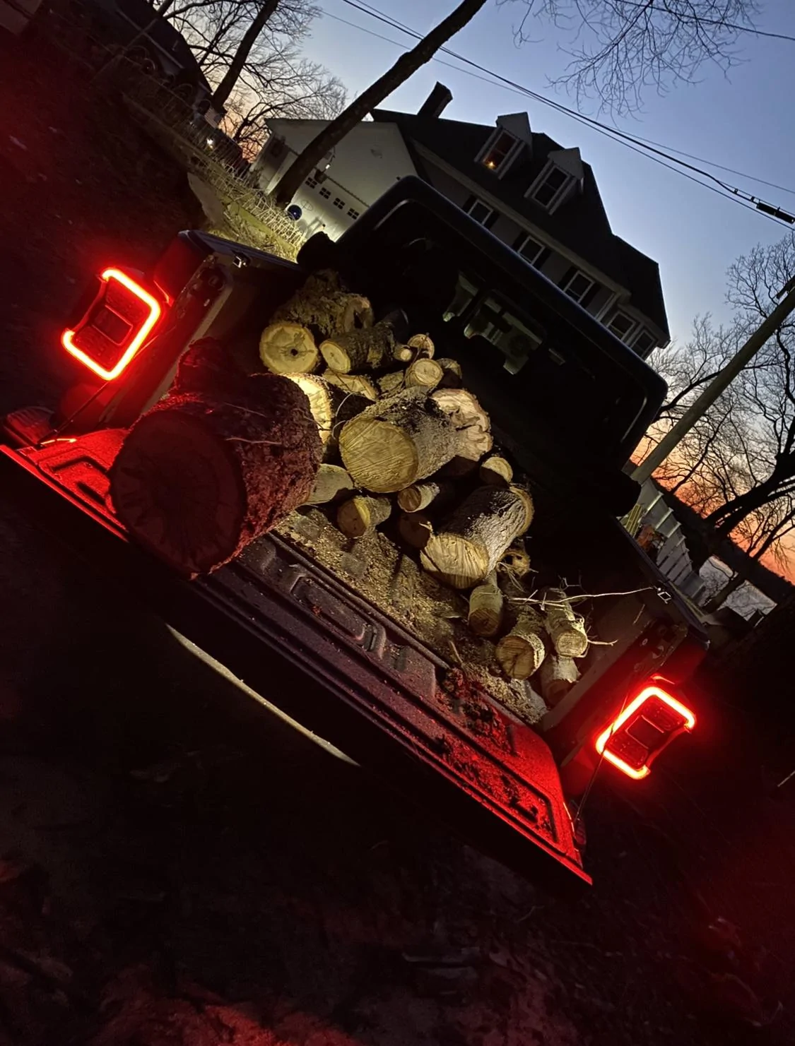 Jeep Gladiator Post your payload pics! B90A8CE8-DDA2-4886-807B-CE65AEB829E0