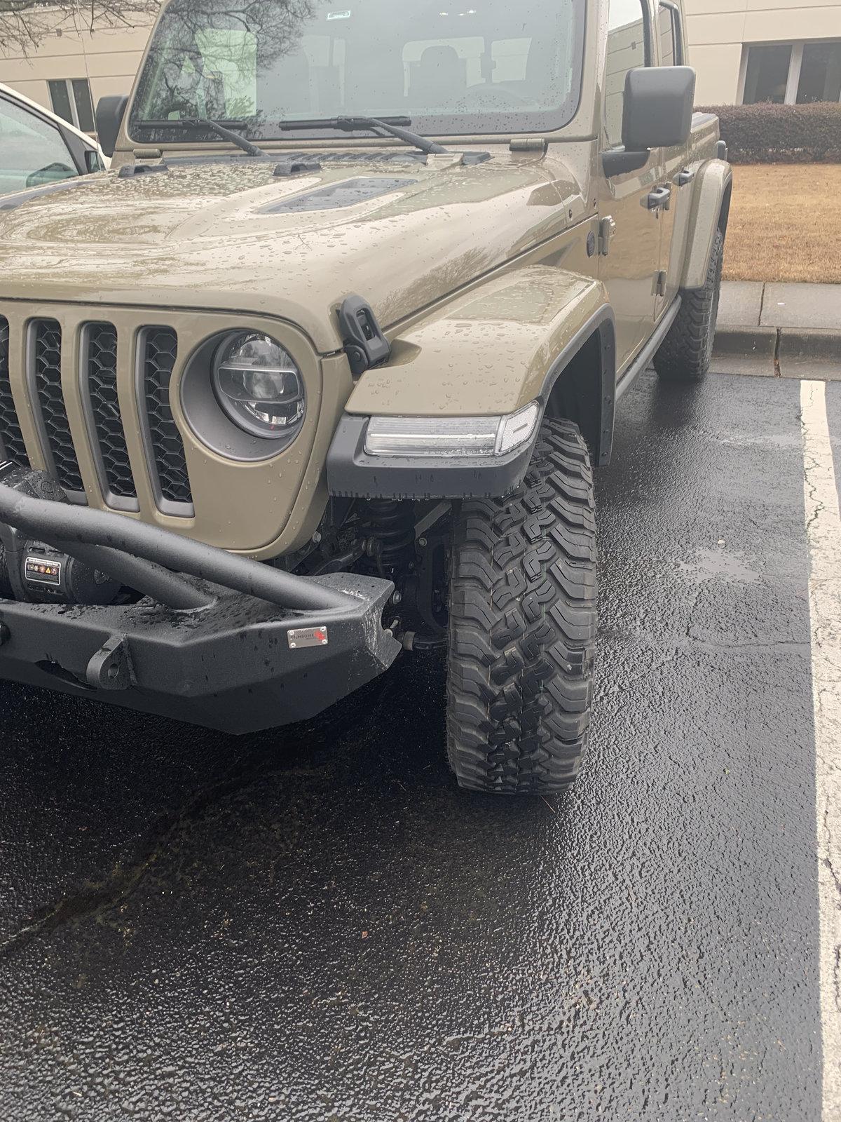 Jeep Gladiator Fender Flare White / LED vs Amber unnamed (1)
