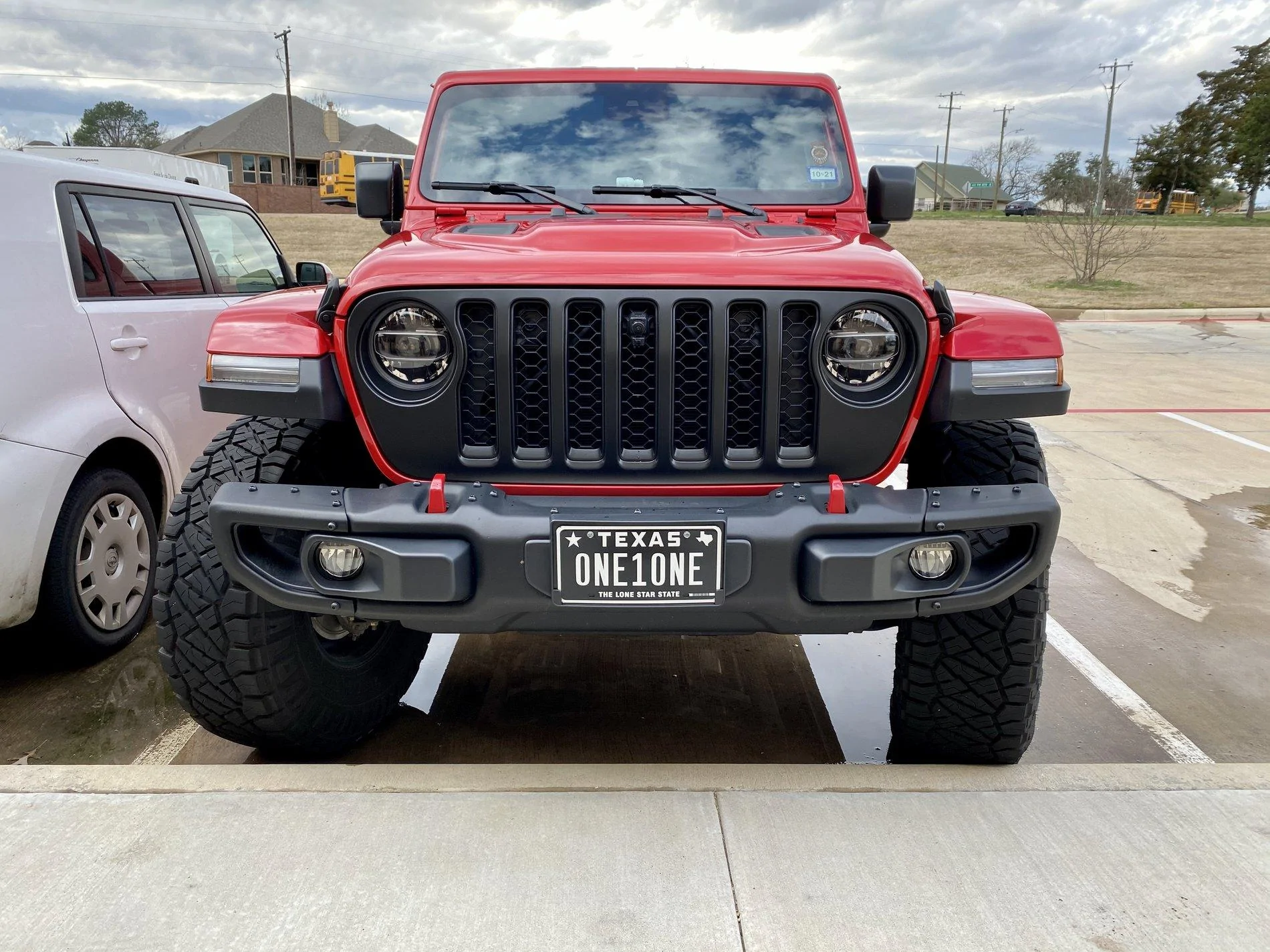 Jeep Gladiator Mopar Satin Grille with Front Camera C6F91531-B841-4C36-9960-D52538BCF556
