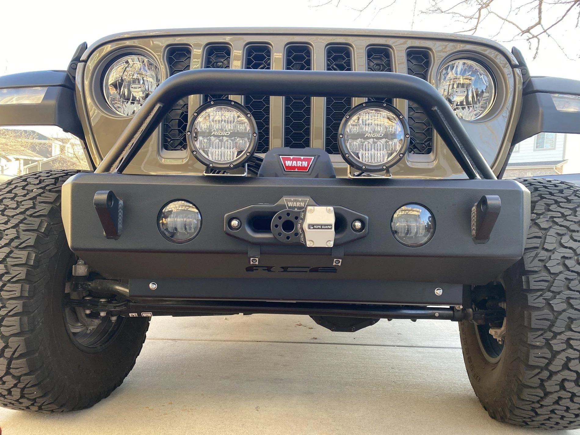 Jeep Gladiator Aftermarket bumpers not fitting skid plates. 20761A4B-1573-4B30-9DA5-C143AE79BFB4