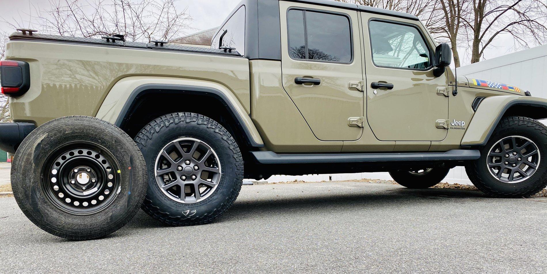 Jeep Gladiator So 35x12.5xr17 Spare doesn't fit underneath? CF8CFFF1-4E9C-41A6-94DC-FD497372DD00