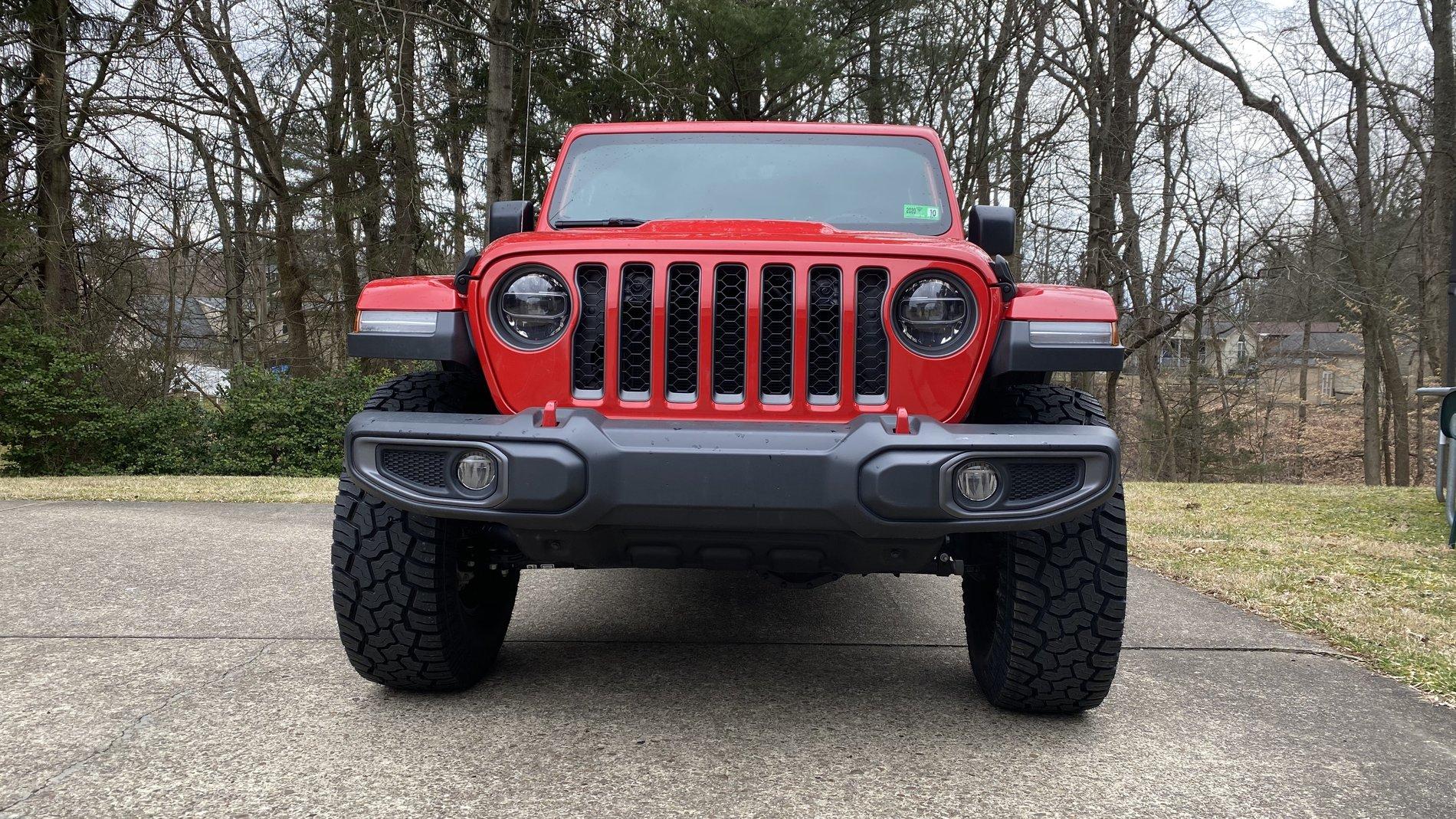 Jeep Gladiator Will 35X12.5R17 fit the OEM Rubicon wheels? 74A3566A-73D1-4353-9221-8622FC4972EC