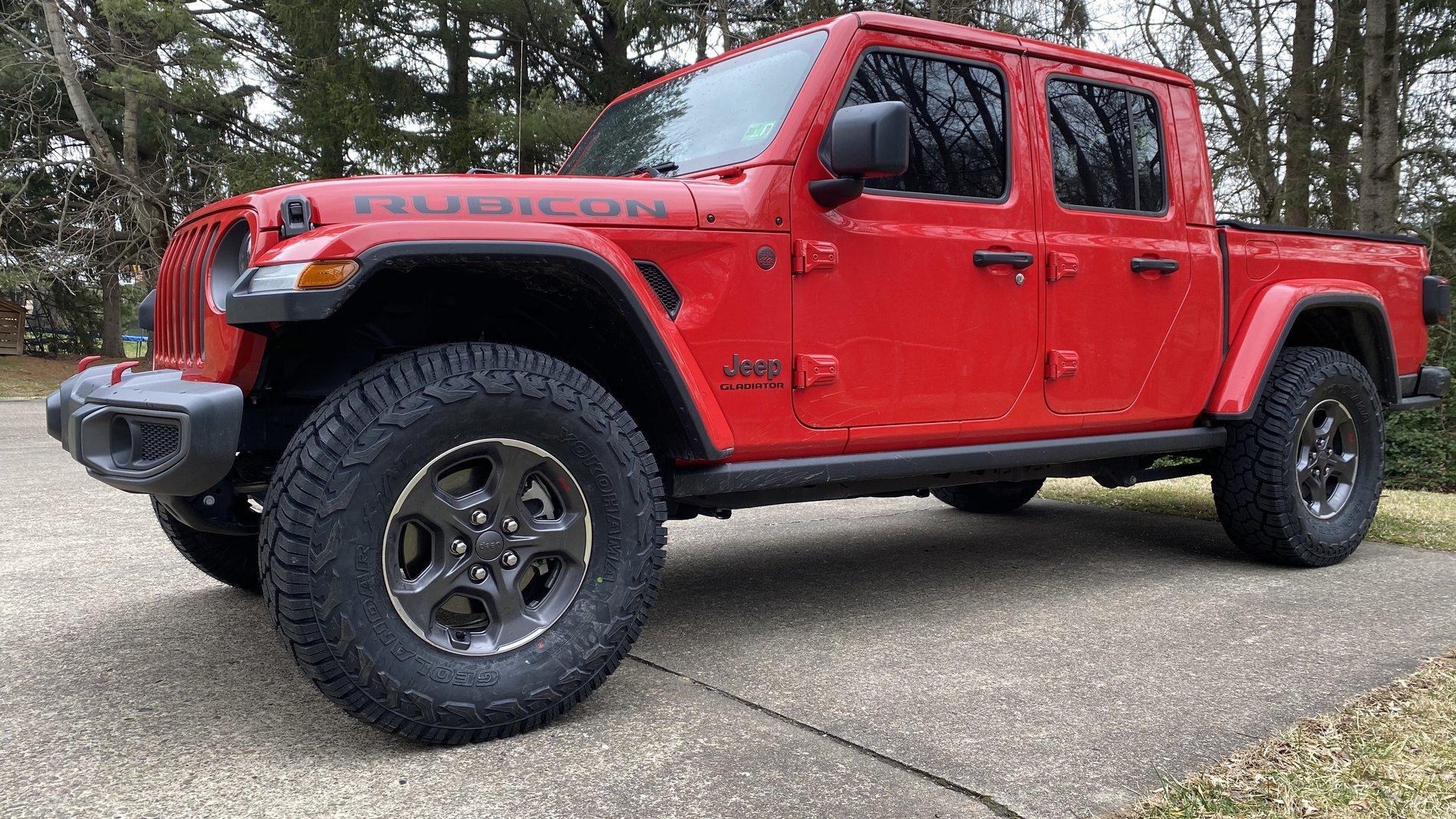 Jeep Gladiator Will 35X12.5R17 fit the OEM Rubicon wheels? 94602C65-D2D7-4AB2-B729-3A1D3E6A2057