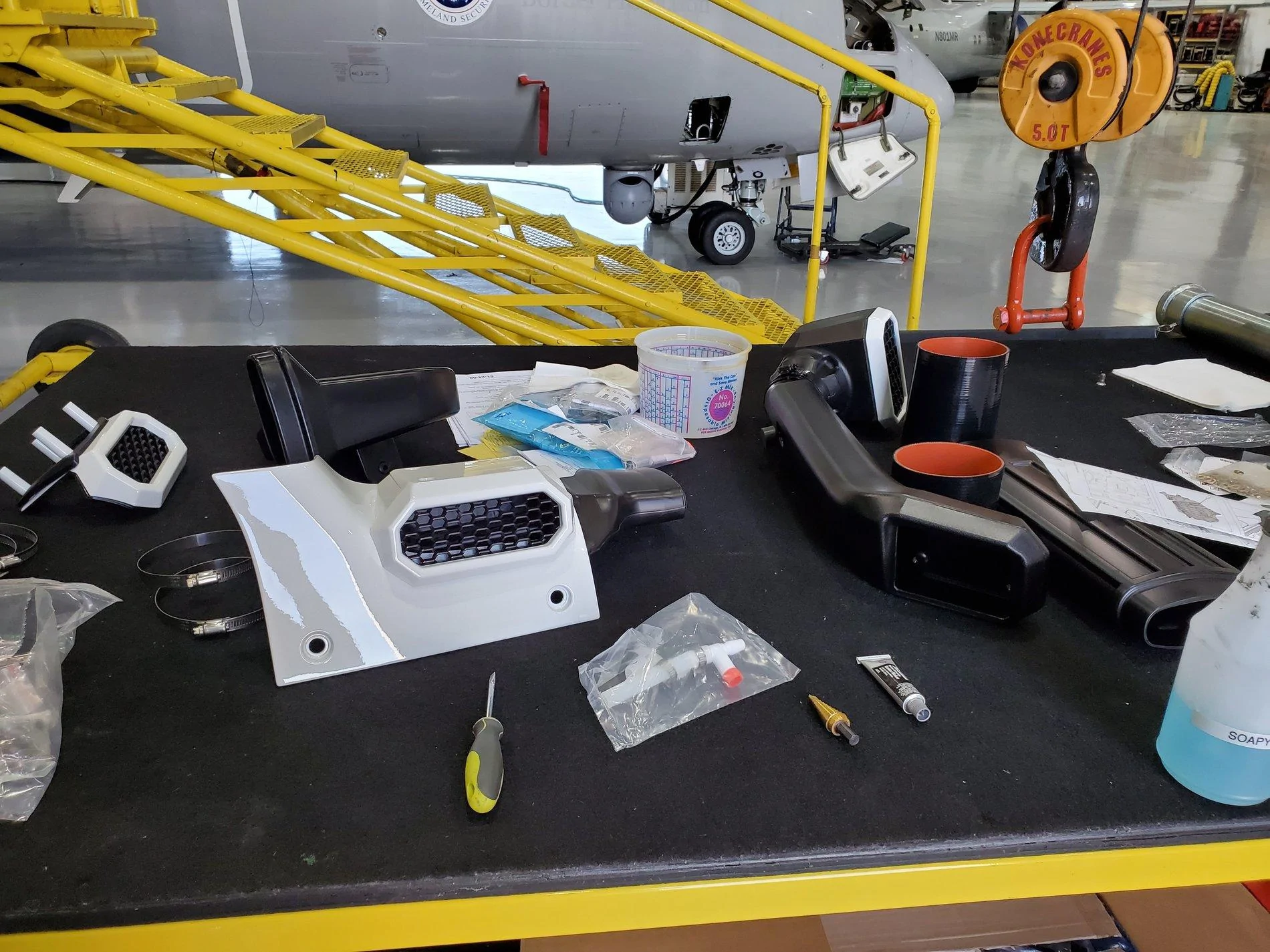 Jeep Gladiator Amfib raised air intake, where sold 1583537722062443759133435775630
