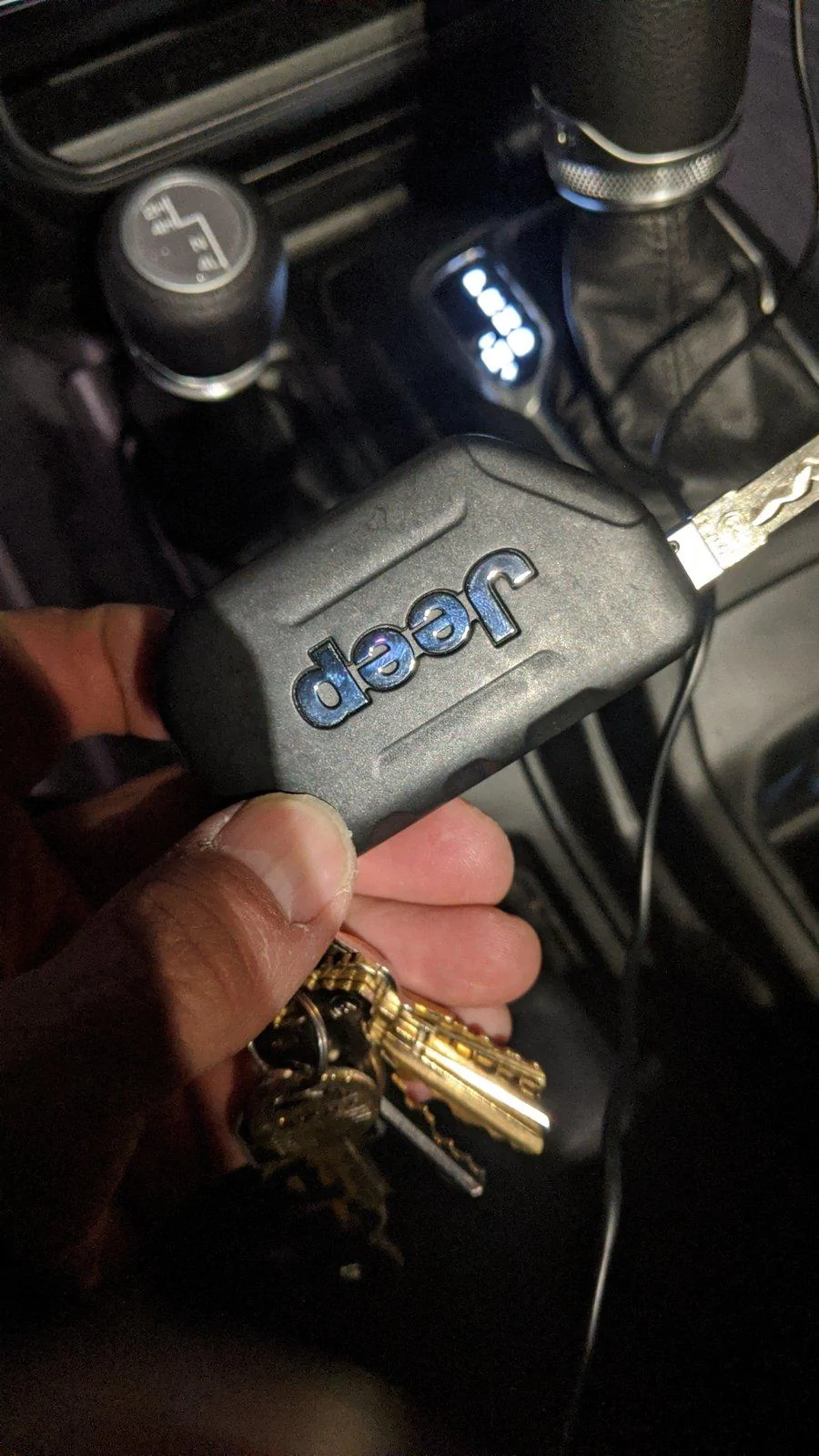 Jeep Gladiator Key Fob want stay closed MVIMG_20200306_192136