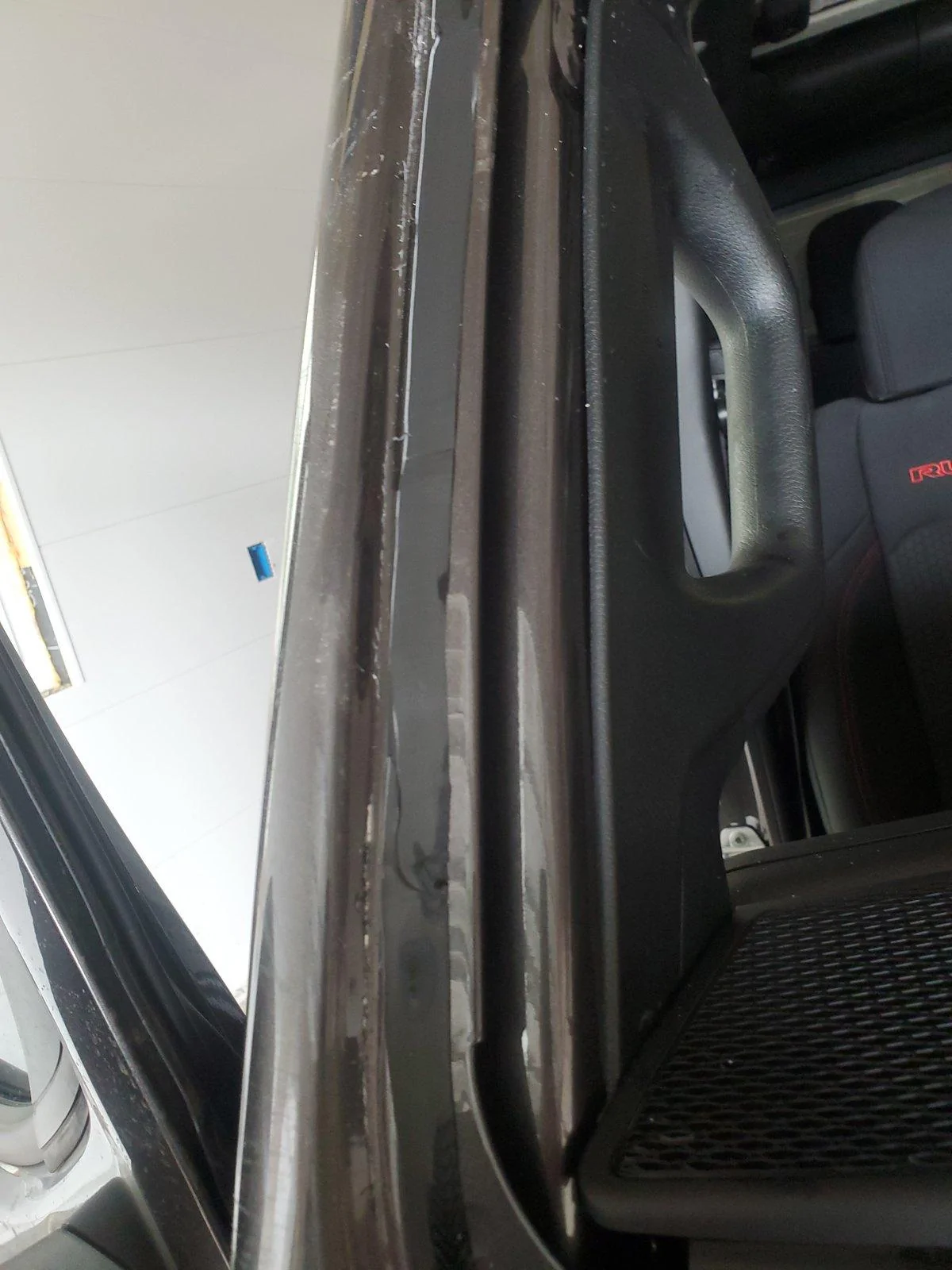 Jeep Gladiator Am I asking to much? Windshield replacement 20200225_091946