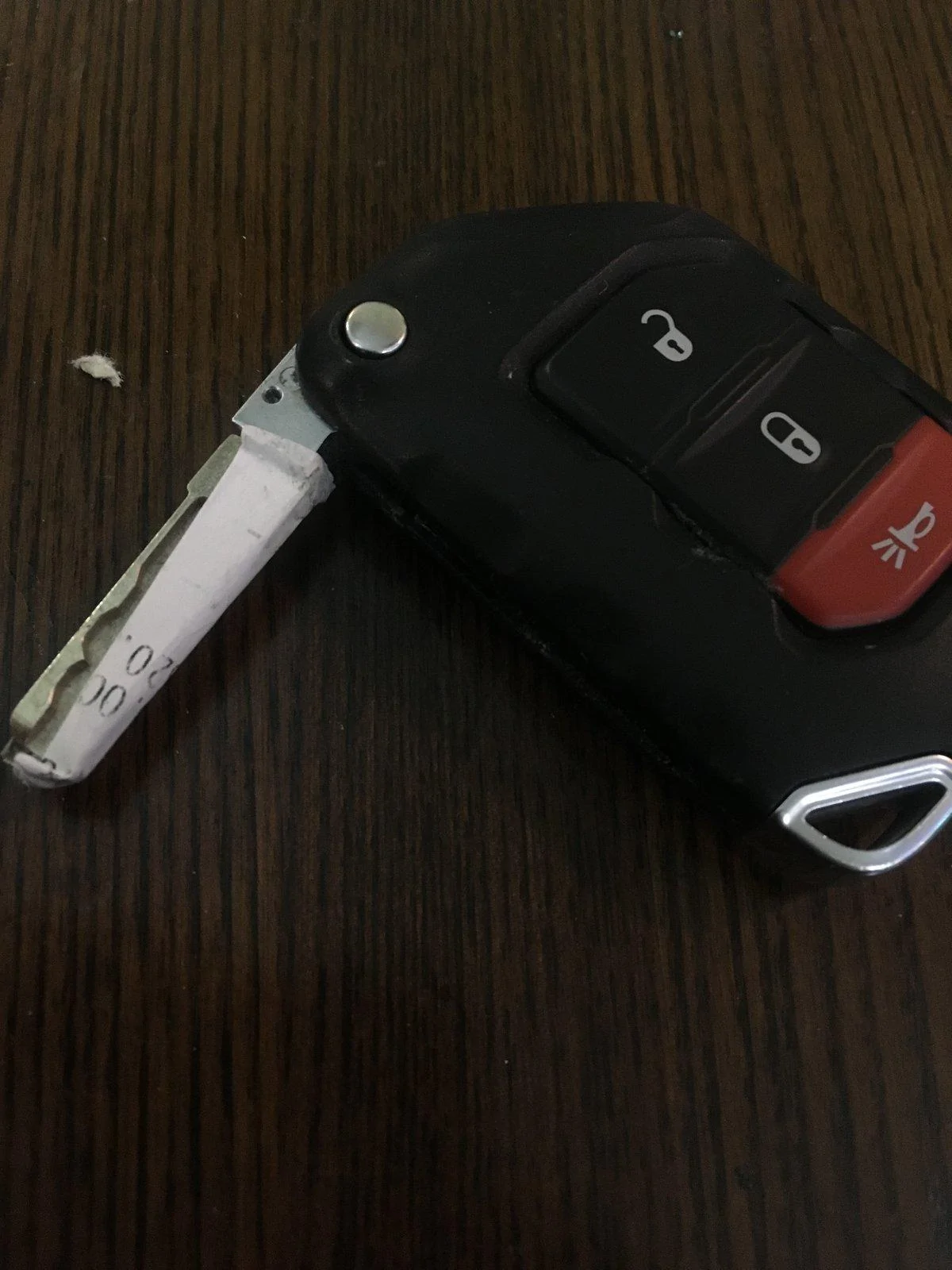 Jeep Gladiator Key Fob want stay closed C5CF2A2D-4FF8-46AE-9E8B-5EC7D548E558