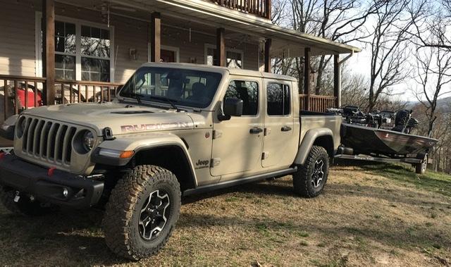 Jeep Gladiator What did you do WITH your Gladiator today? B6EA39CF-C0A8-4888-8BF7-0F439B7B65CF