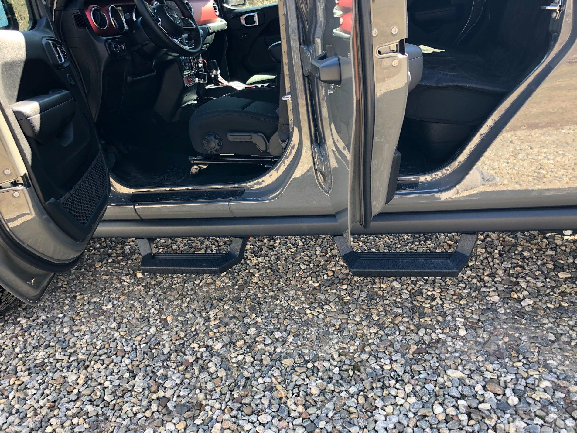 Jeep Gladiator Rock Rails Thread IMG_5411