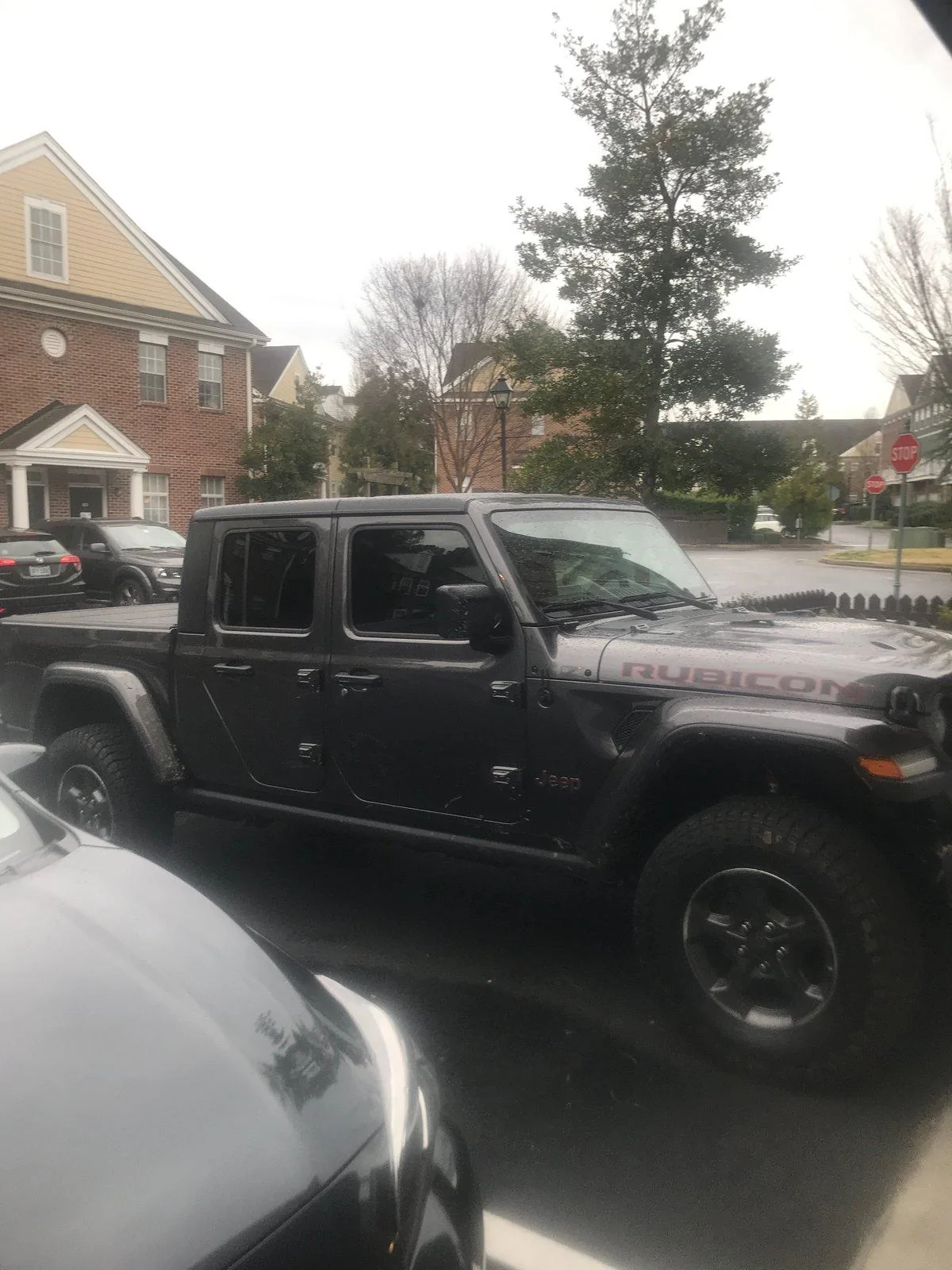 Jeep Gladiator GRANITE CRYSTAL JT Gladiator Club 75C93BA1-741C-4803-88ED-8FAC87AC6CDC