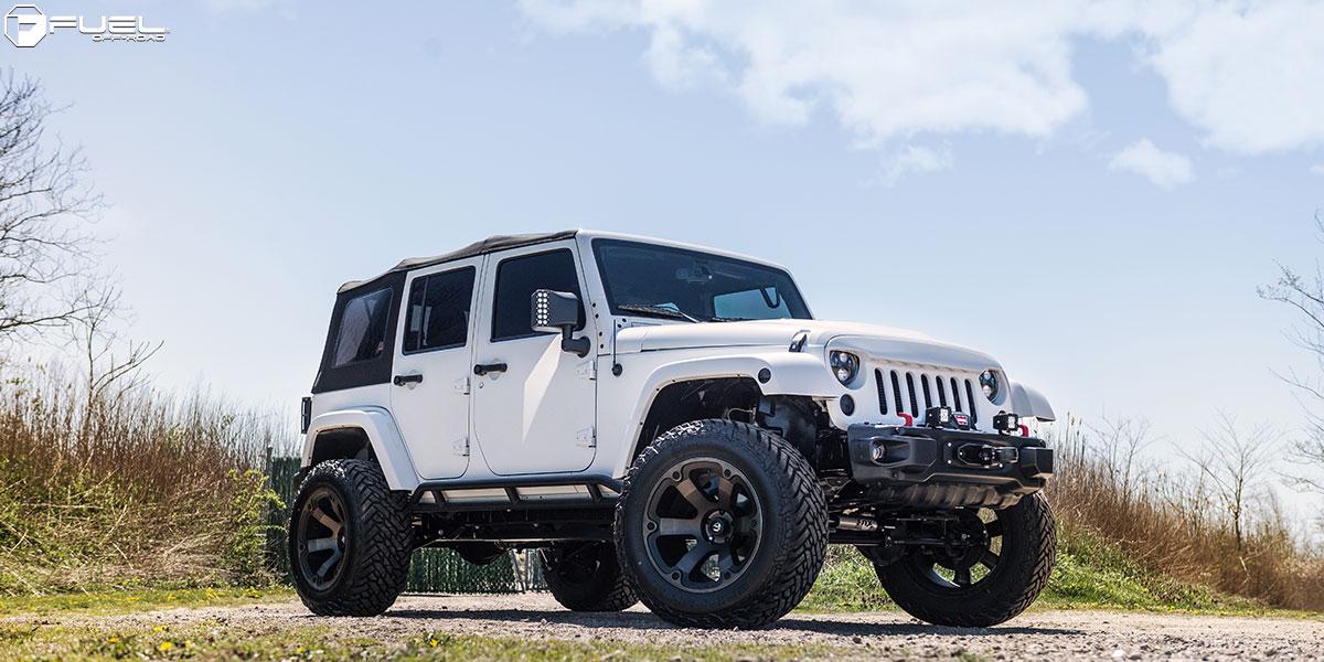 Jeep Gladiator Bronze wheel pics Fuel_Beast_JeepWhite1