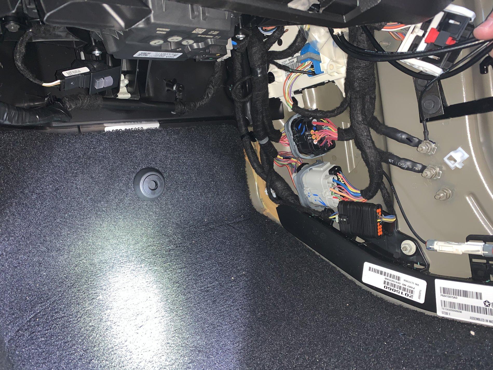 Jeep Gladiator 4 Programmable Auxiliary Switches A83FFEF8-EBF1-4D2D-A7BE-707FBCDC7685