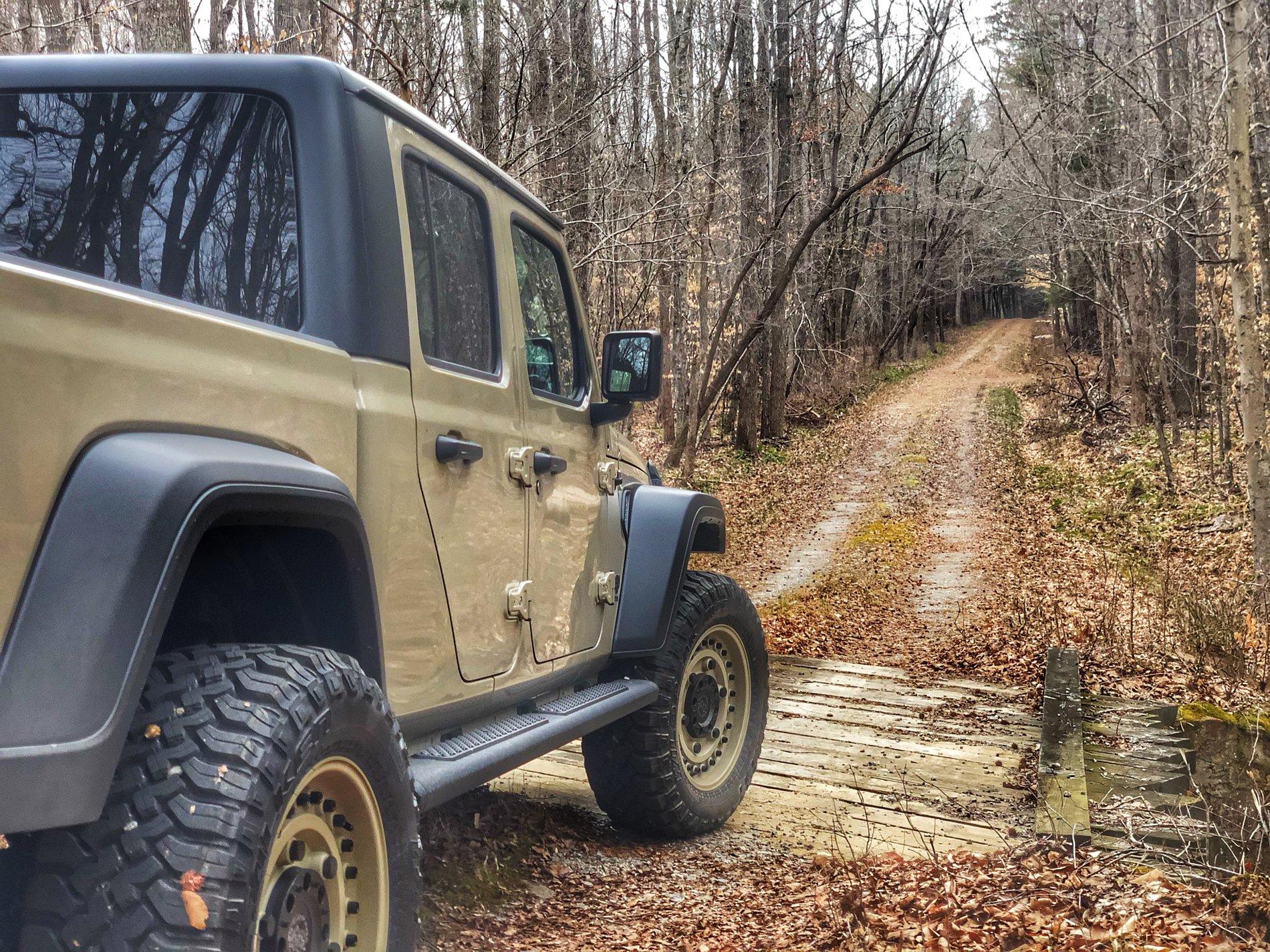 Jeep Gladiator My one week old Gobi! DC0D15CC-4DF5-4620-B30E-32868592CCD6